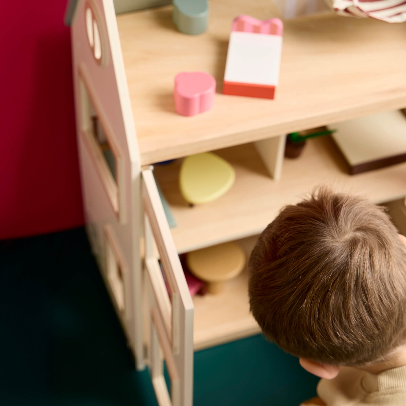 Doll House with Furniture