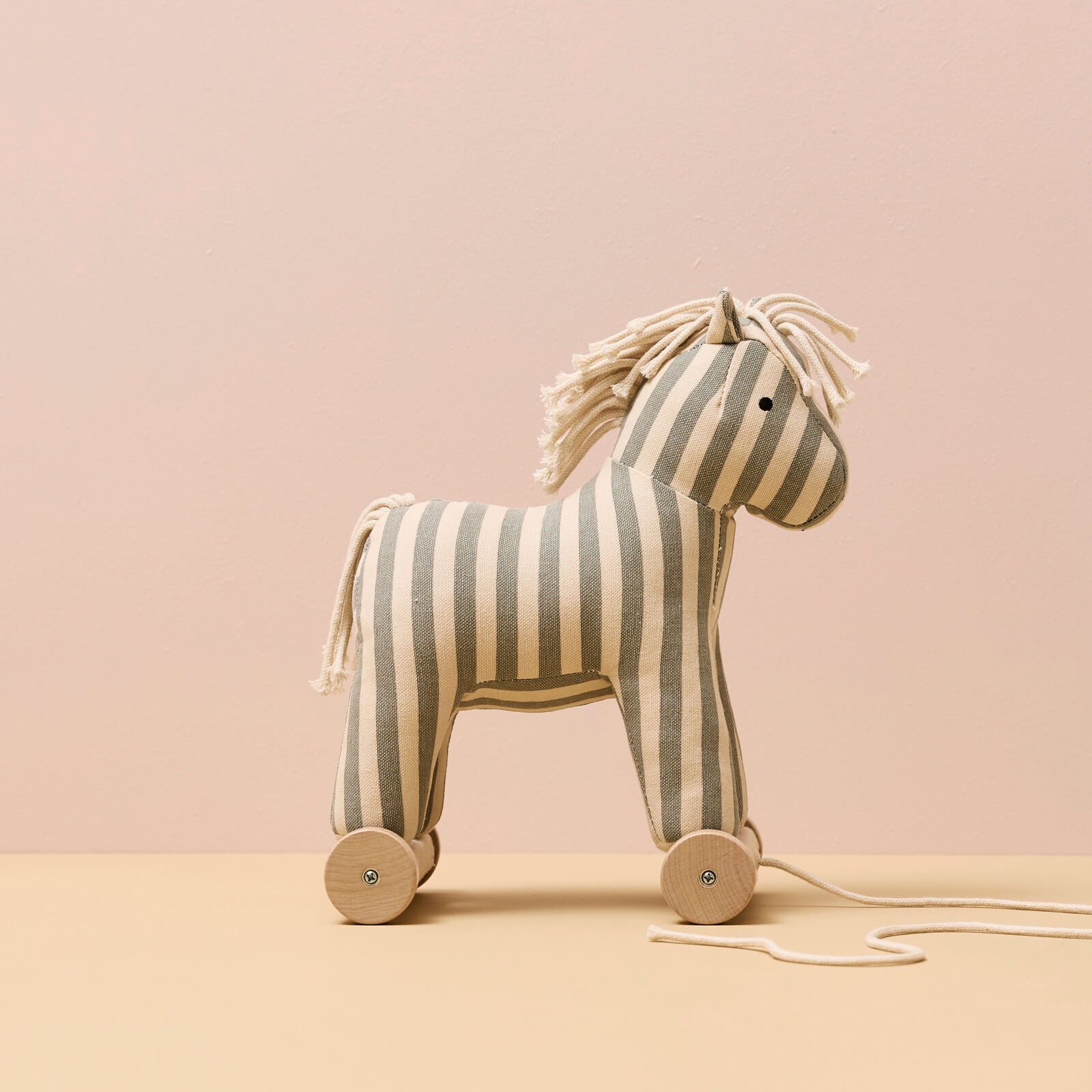 Pull Along Horse - Sam