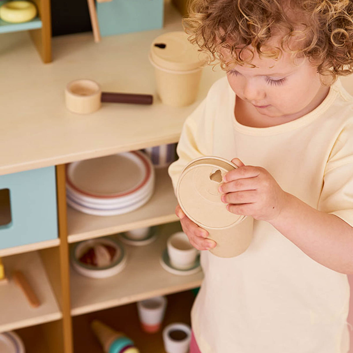 Coffee Play Shop