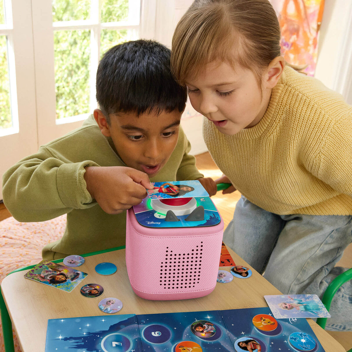 Toniebox 2 Play Set with Lion King - Pink