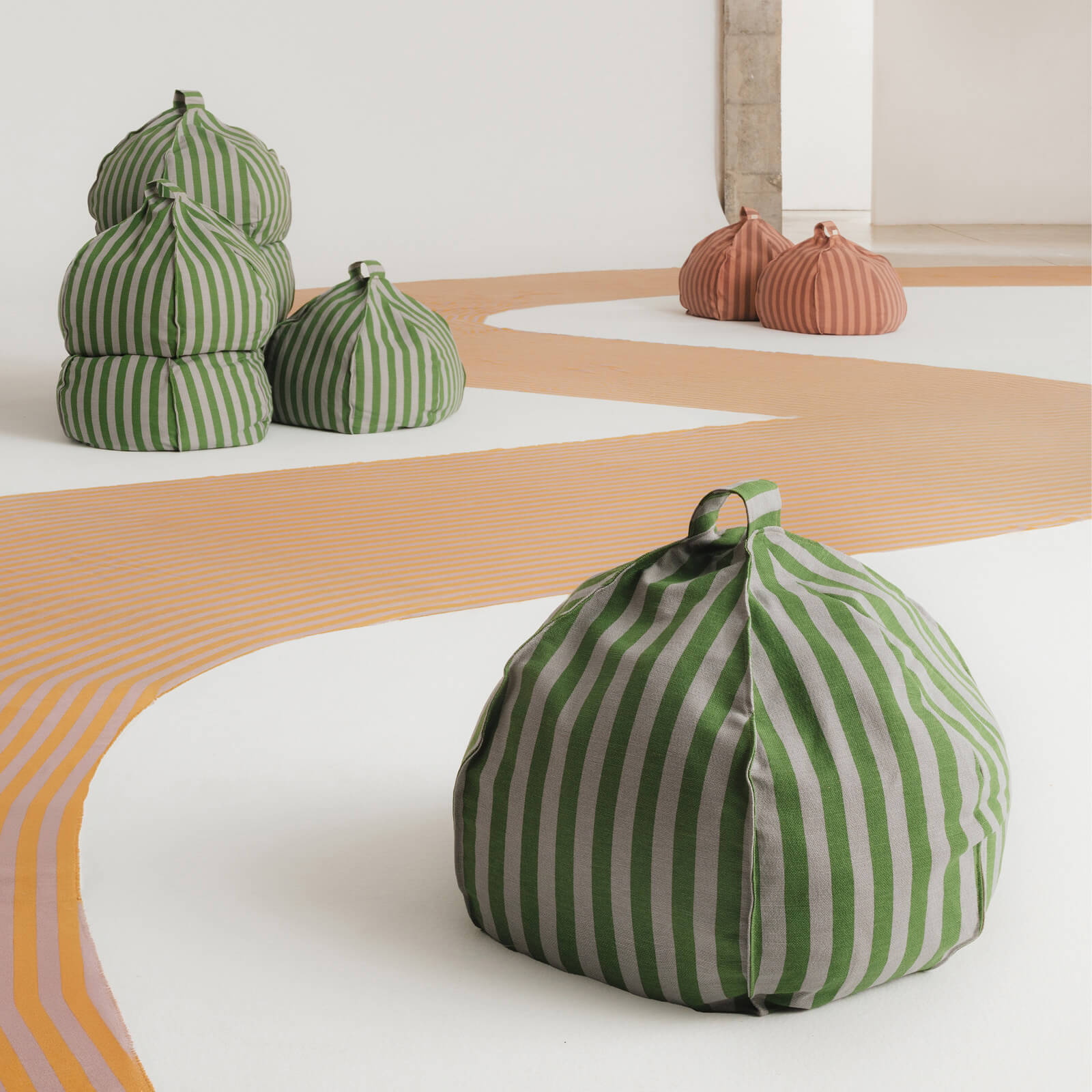 Round Beanbag Vibes - Green Blue Stripes