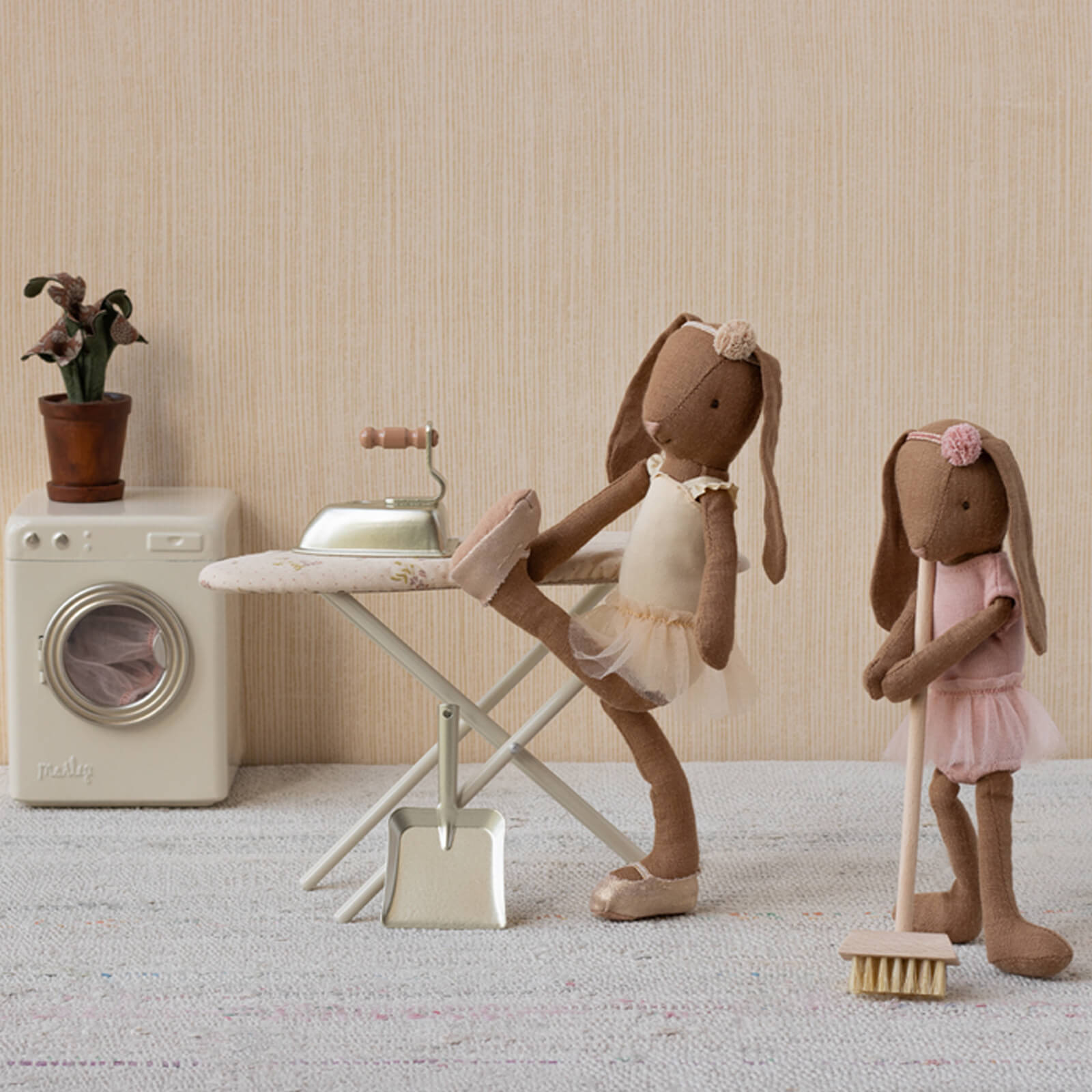 Bunny Size 2 - Chocolate Brown - Ballet Suit and Skirt Cream