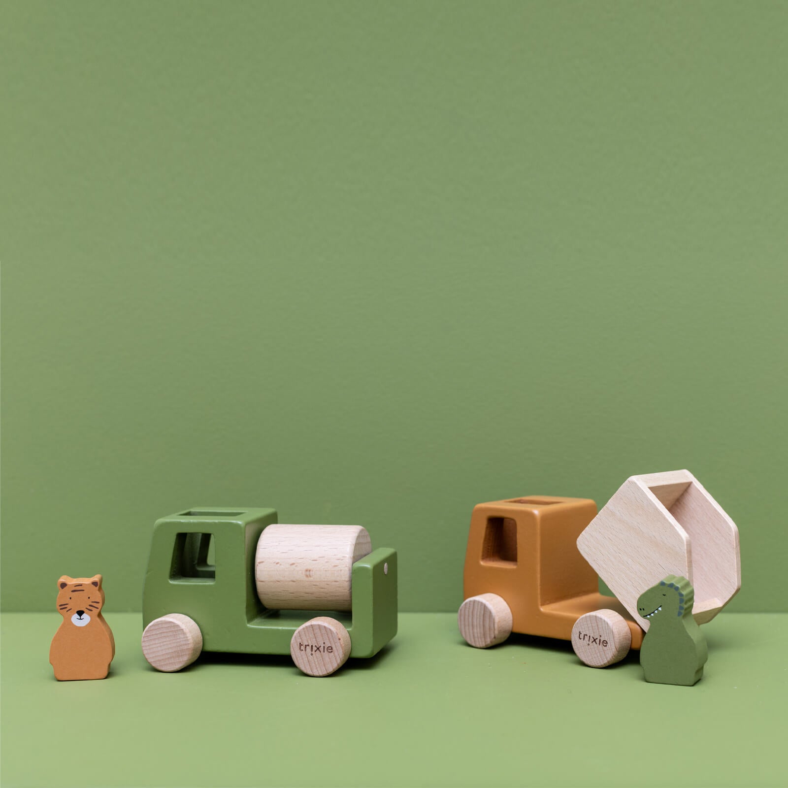 Wooden Animal Construction Cars Set