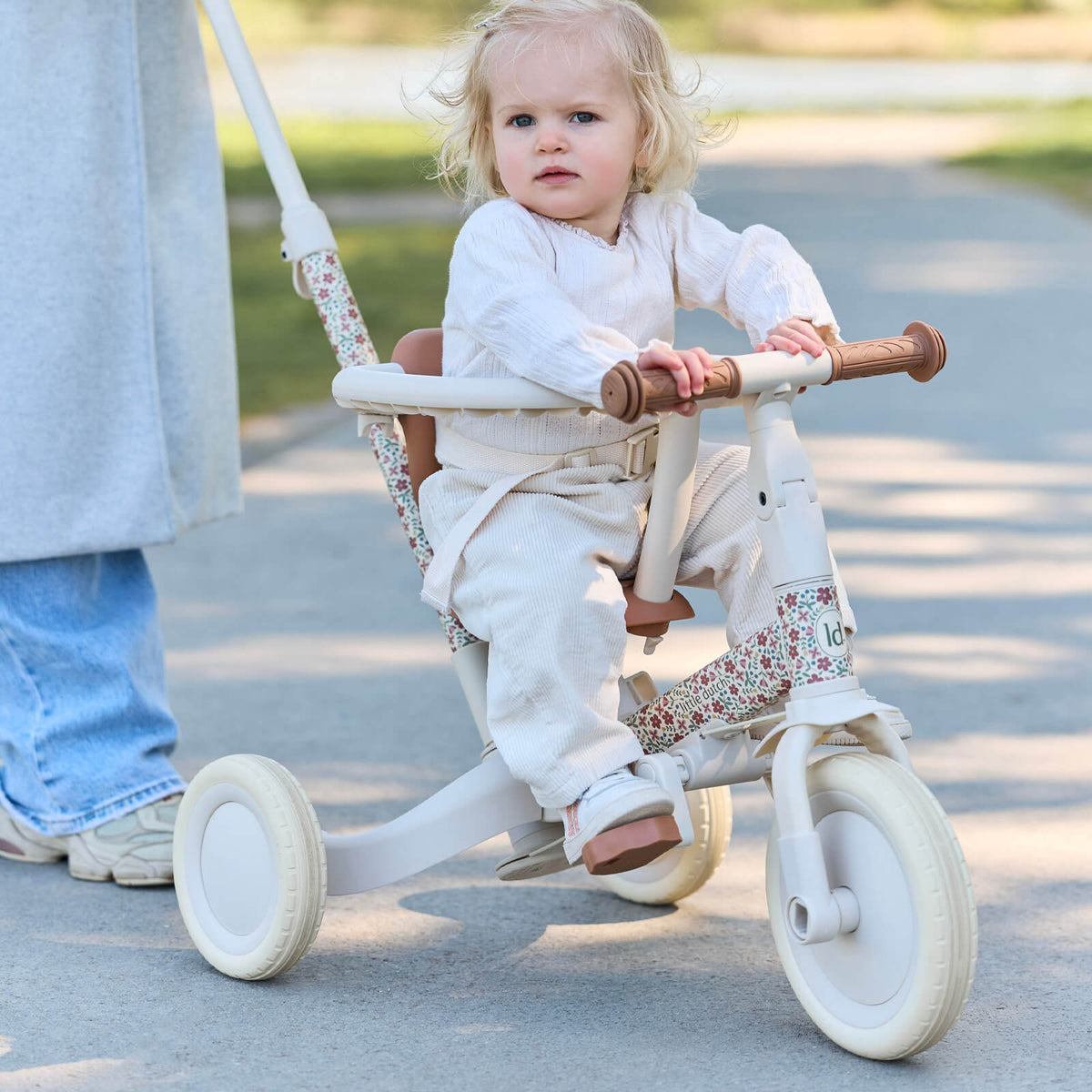 4 In 1 Trike - Off White Flowers