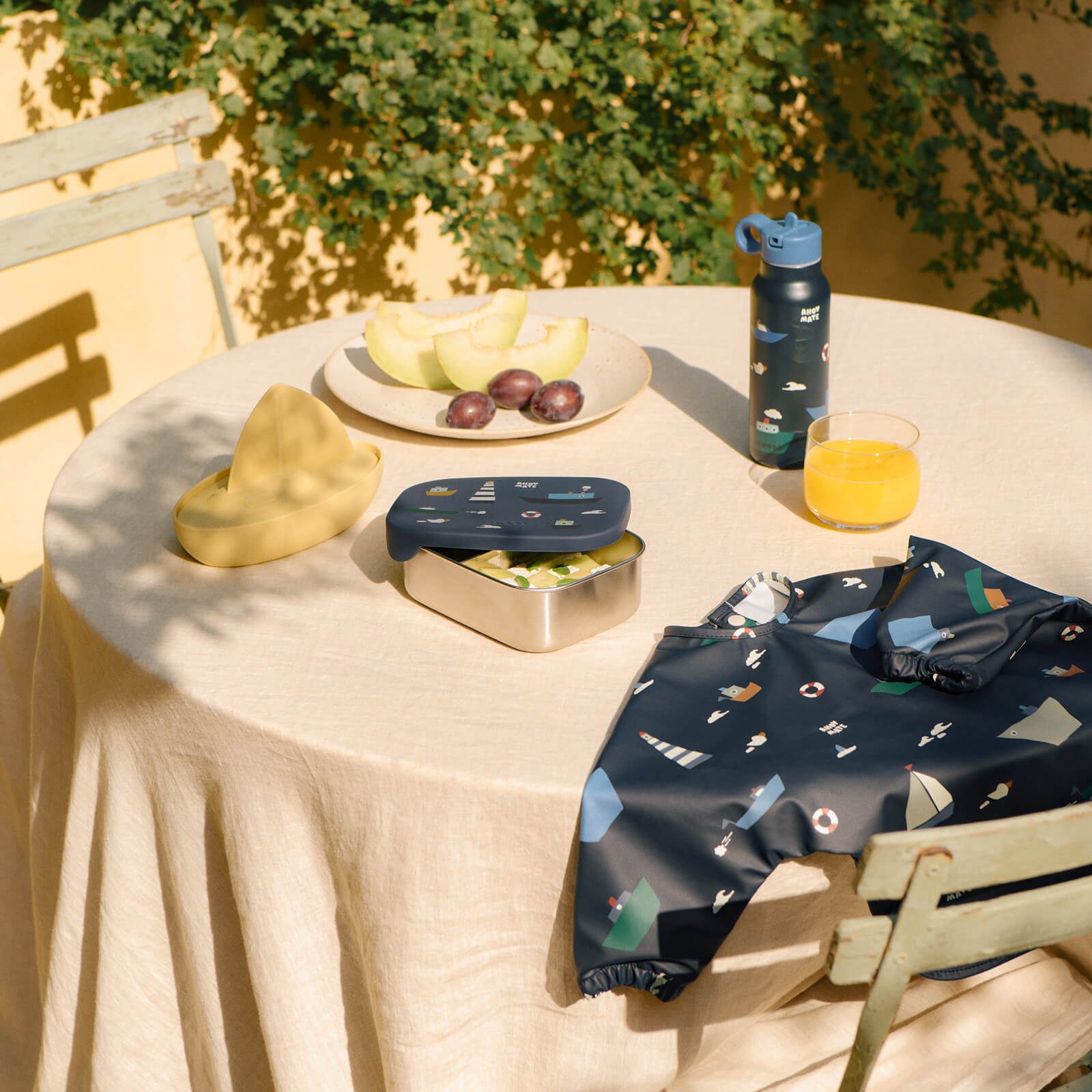 Arthur Printed Lunchbox - Sailing Classic Navy