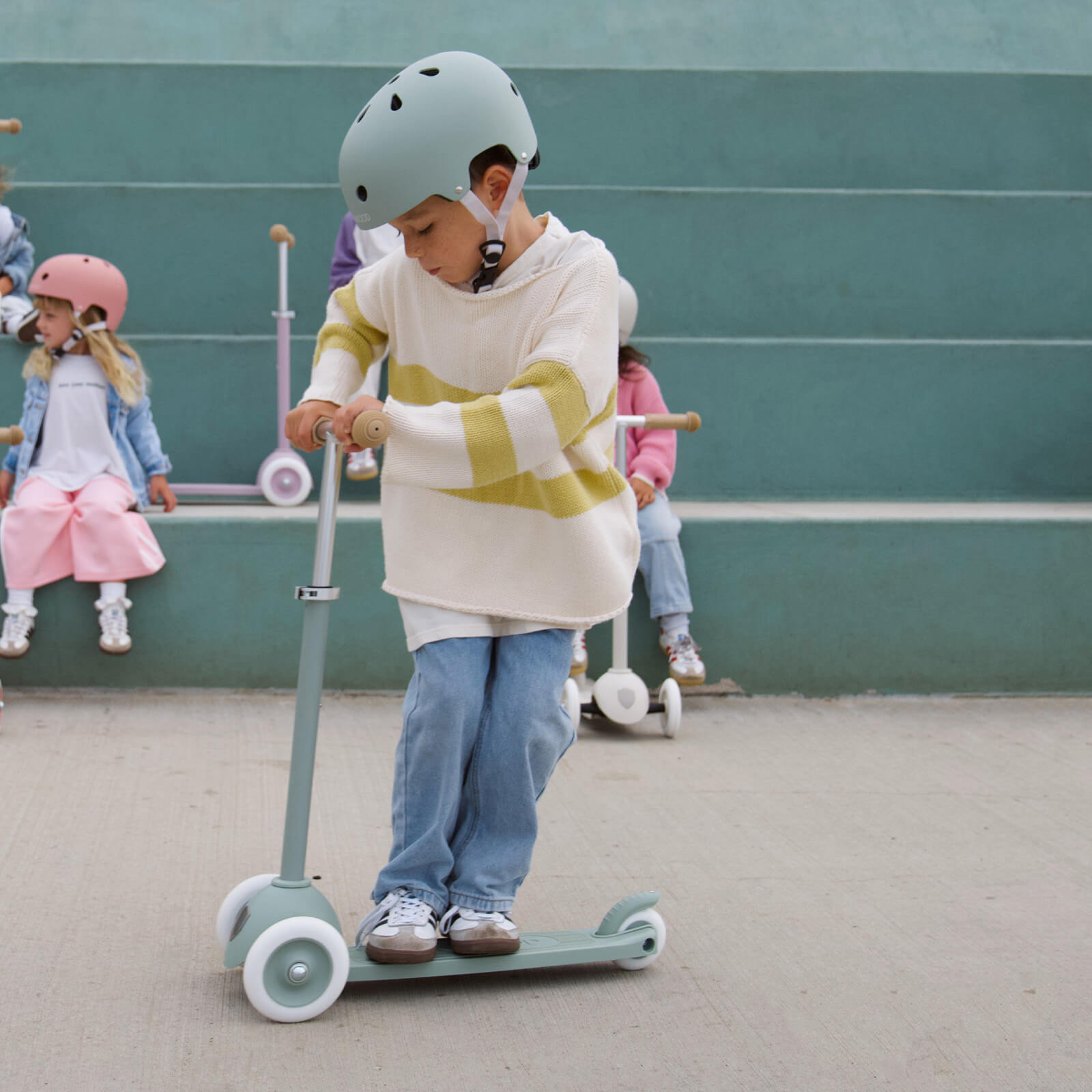 Eco Scooter Clay