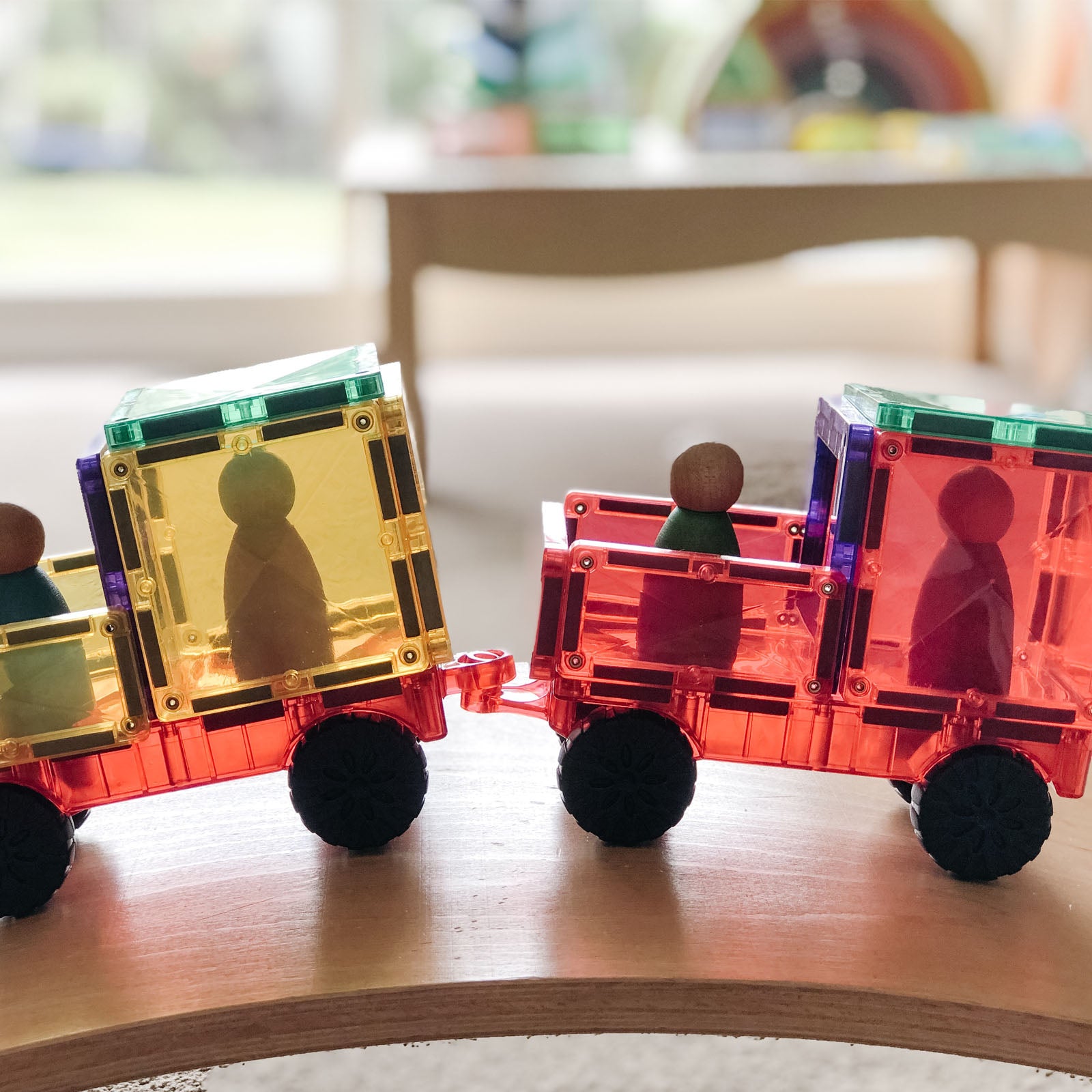 Magnetic Tiles Rainbow Motion Pack - 24 Pieces