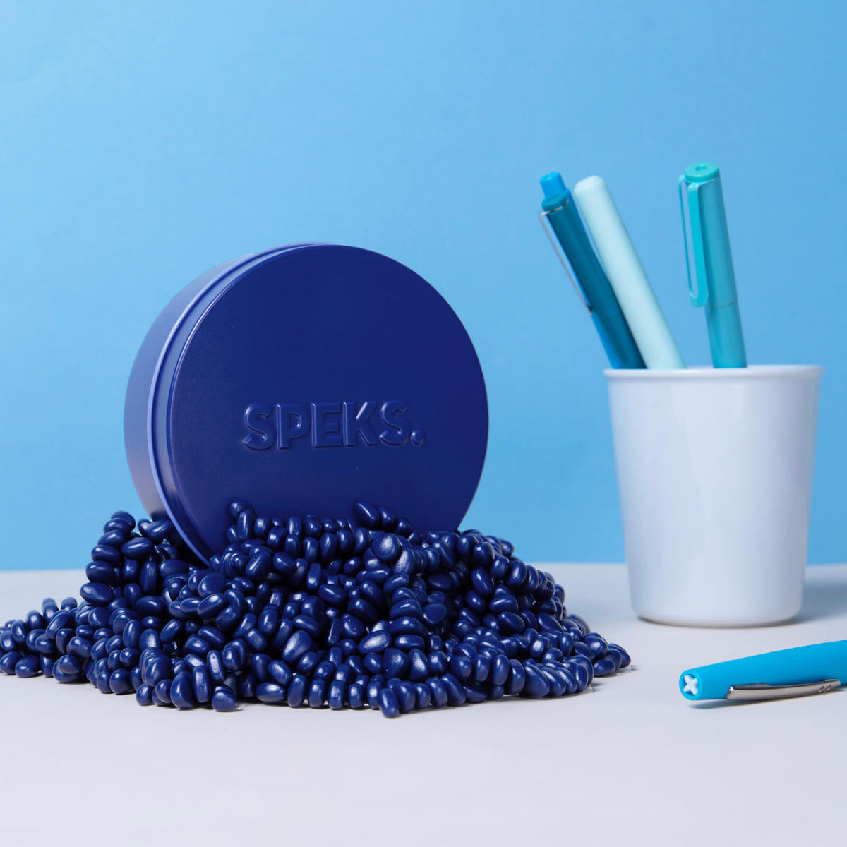 Crags Medium Magnetic Putty - Indigo