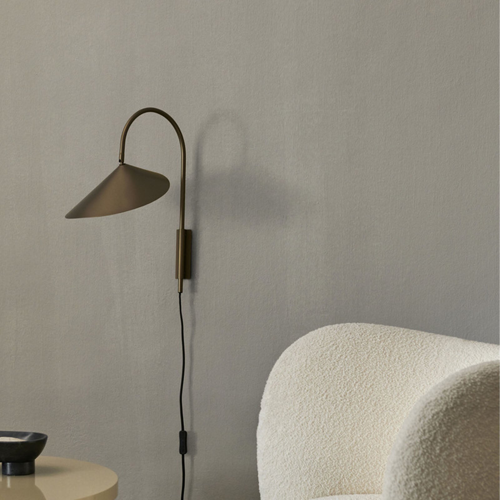 Arum Swivel Wall Lamp - Bronze