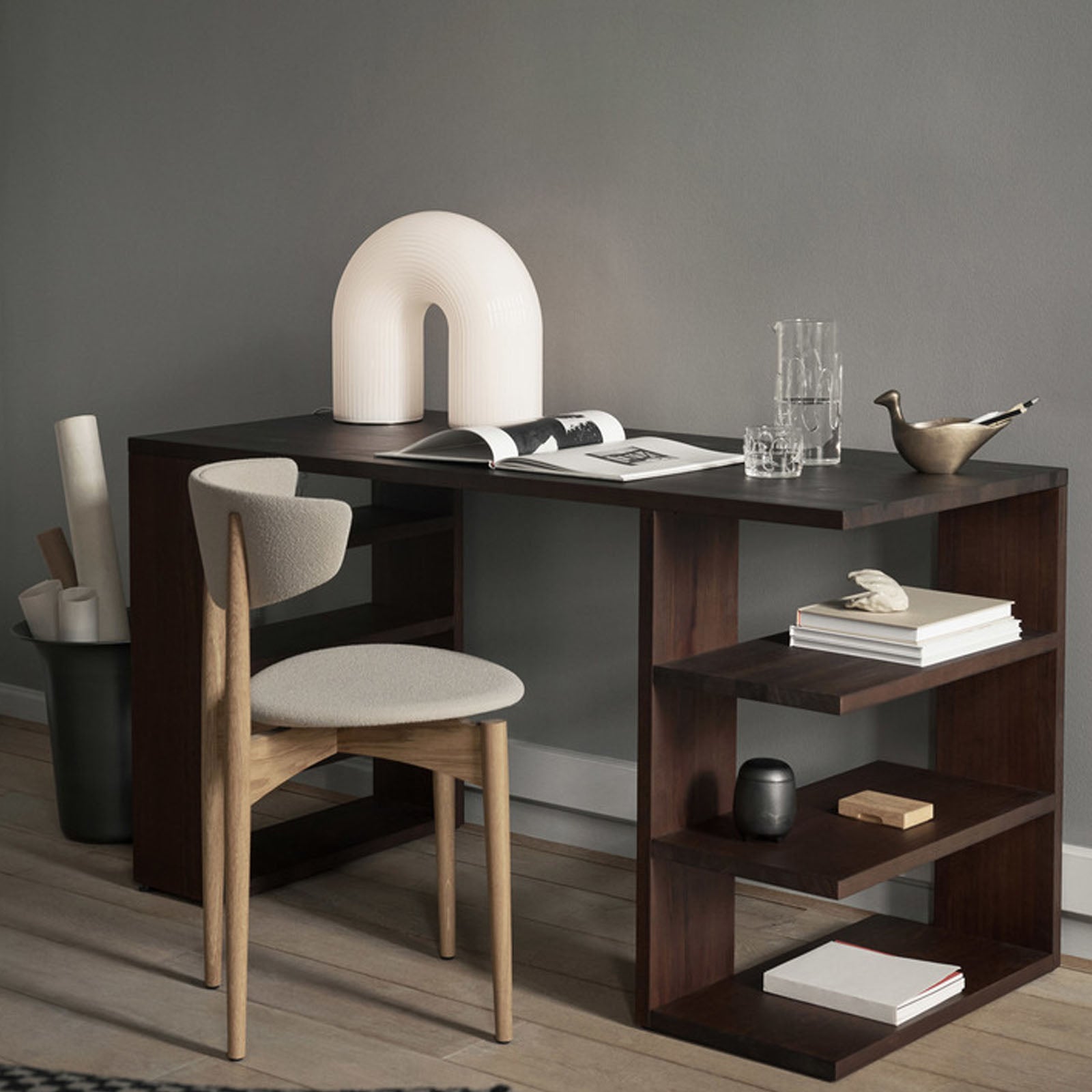 Vuelta Floor Lamp - White