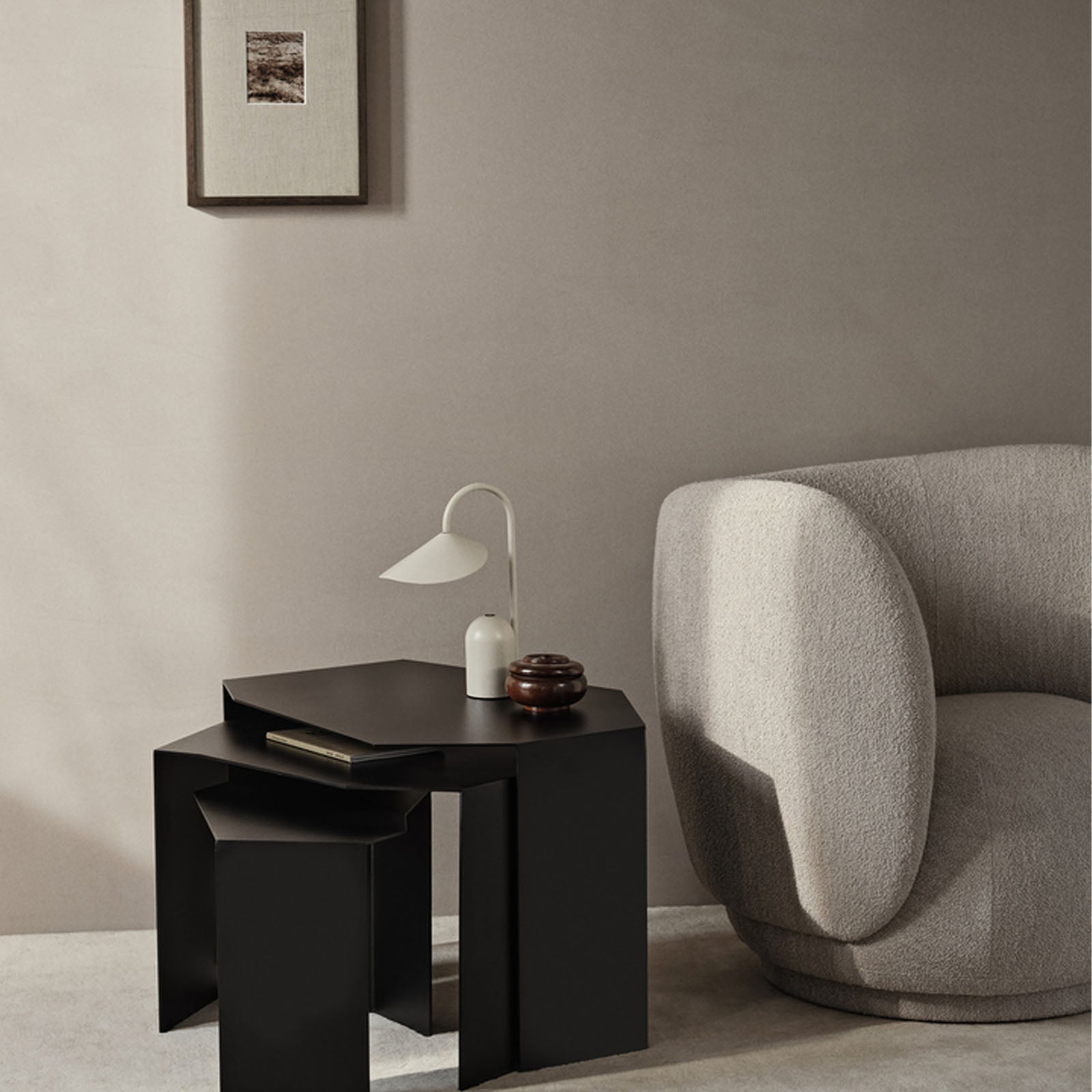 Arum Portable Lamp - Cashmere