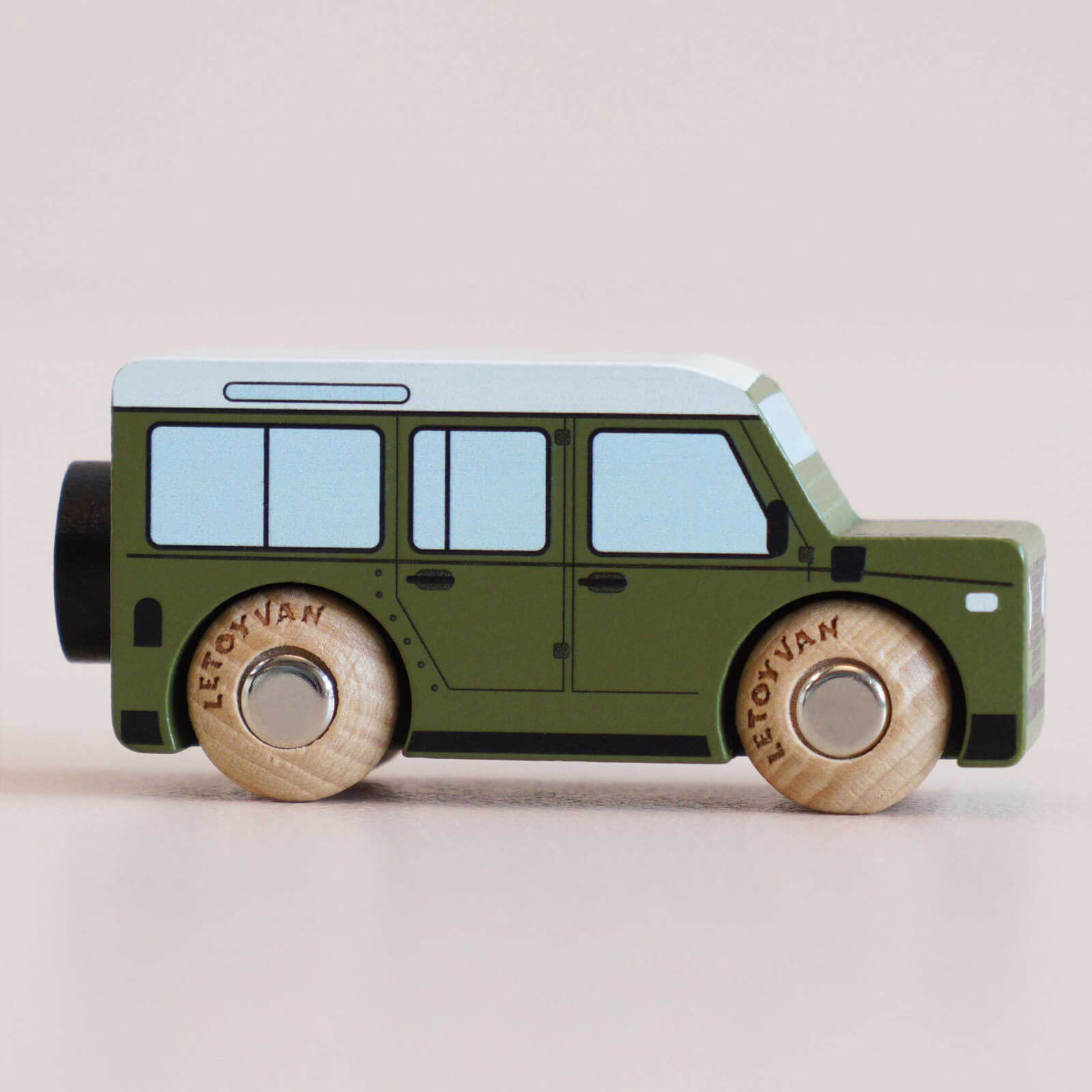 Wooden Car - GT150 Archie