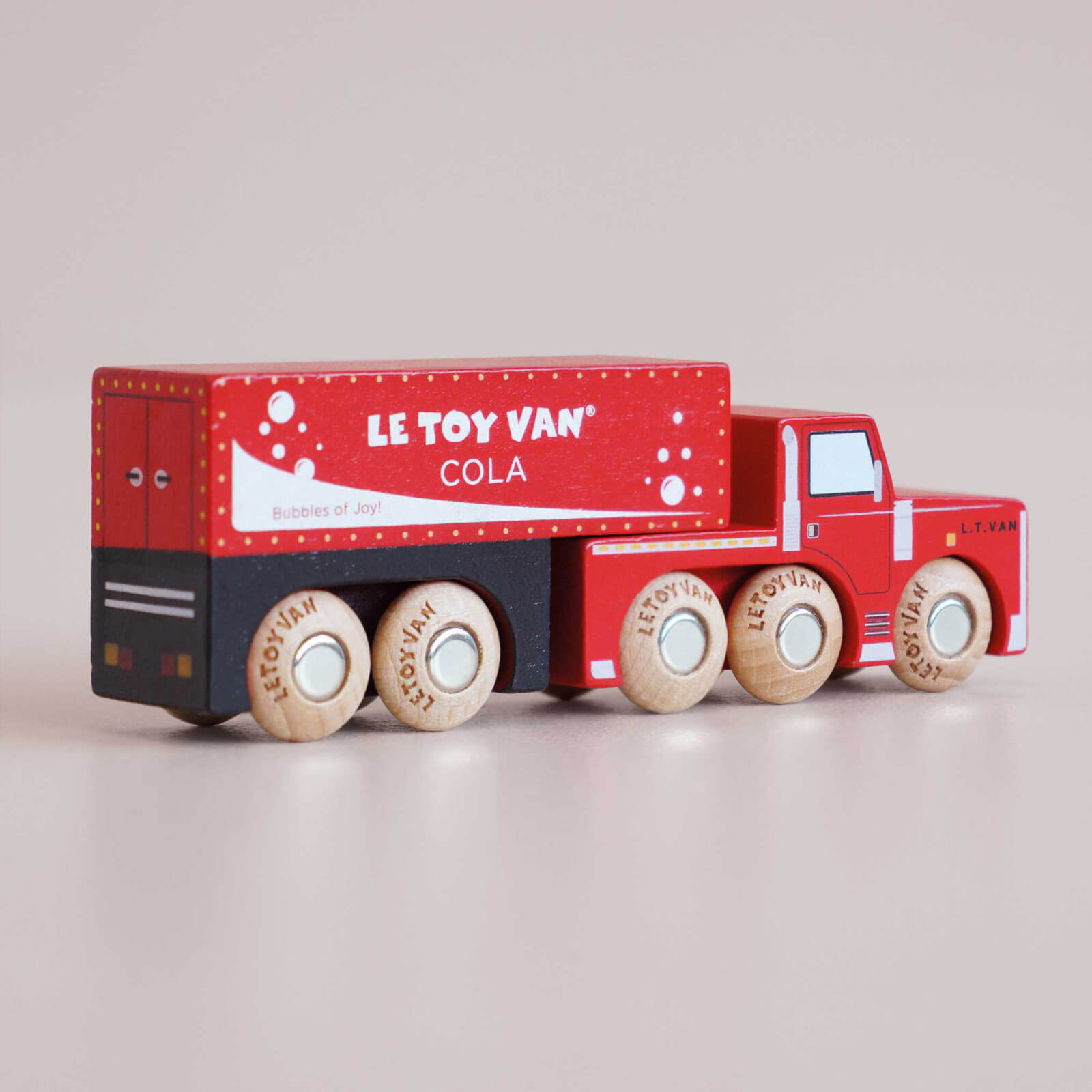 Wooden Cola Truck - GT180 Toby
