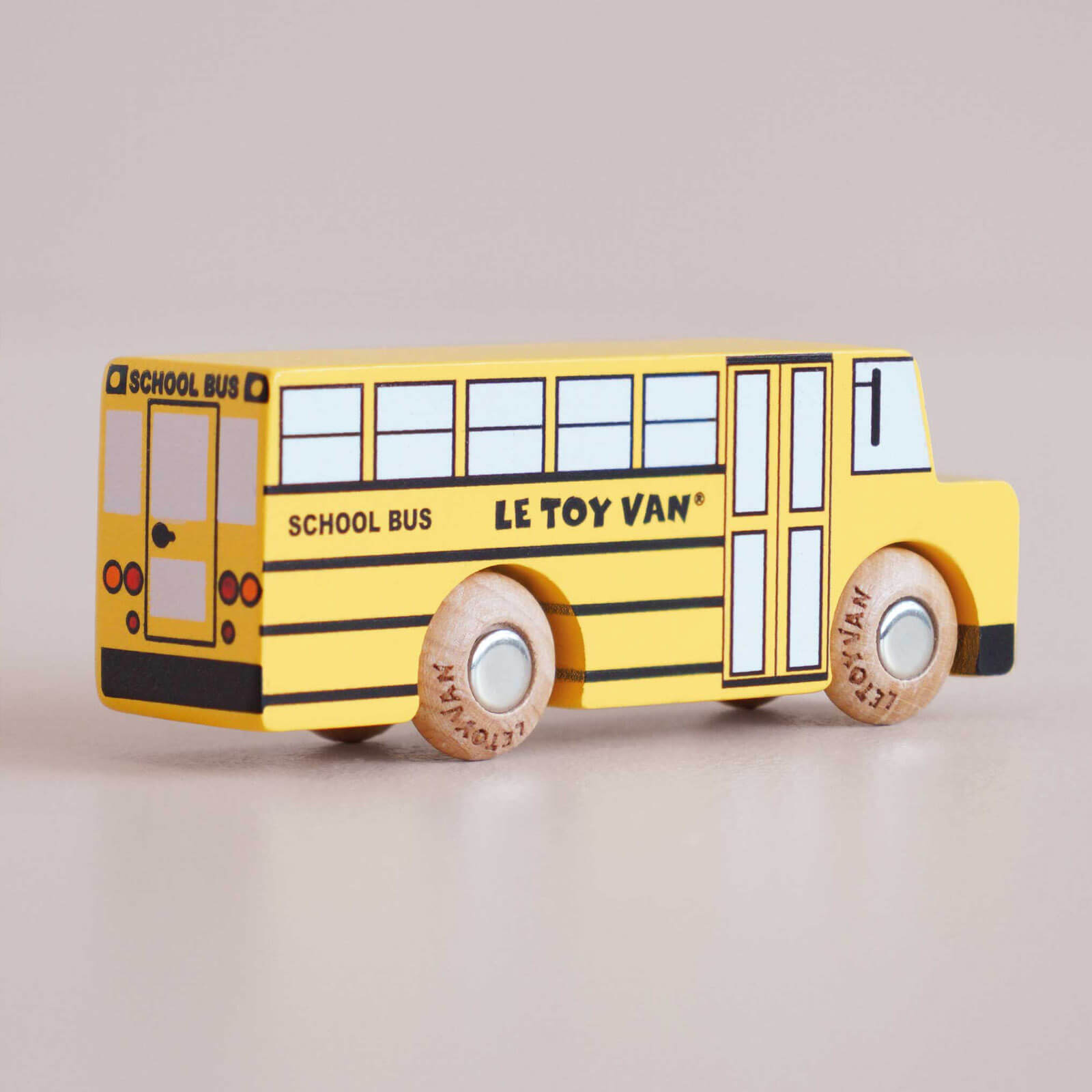 Wooden School Bus - GT285 Rufus