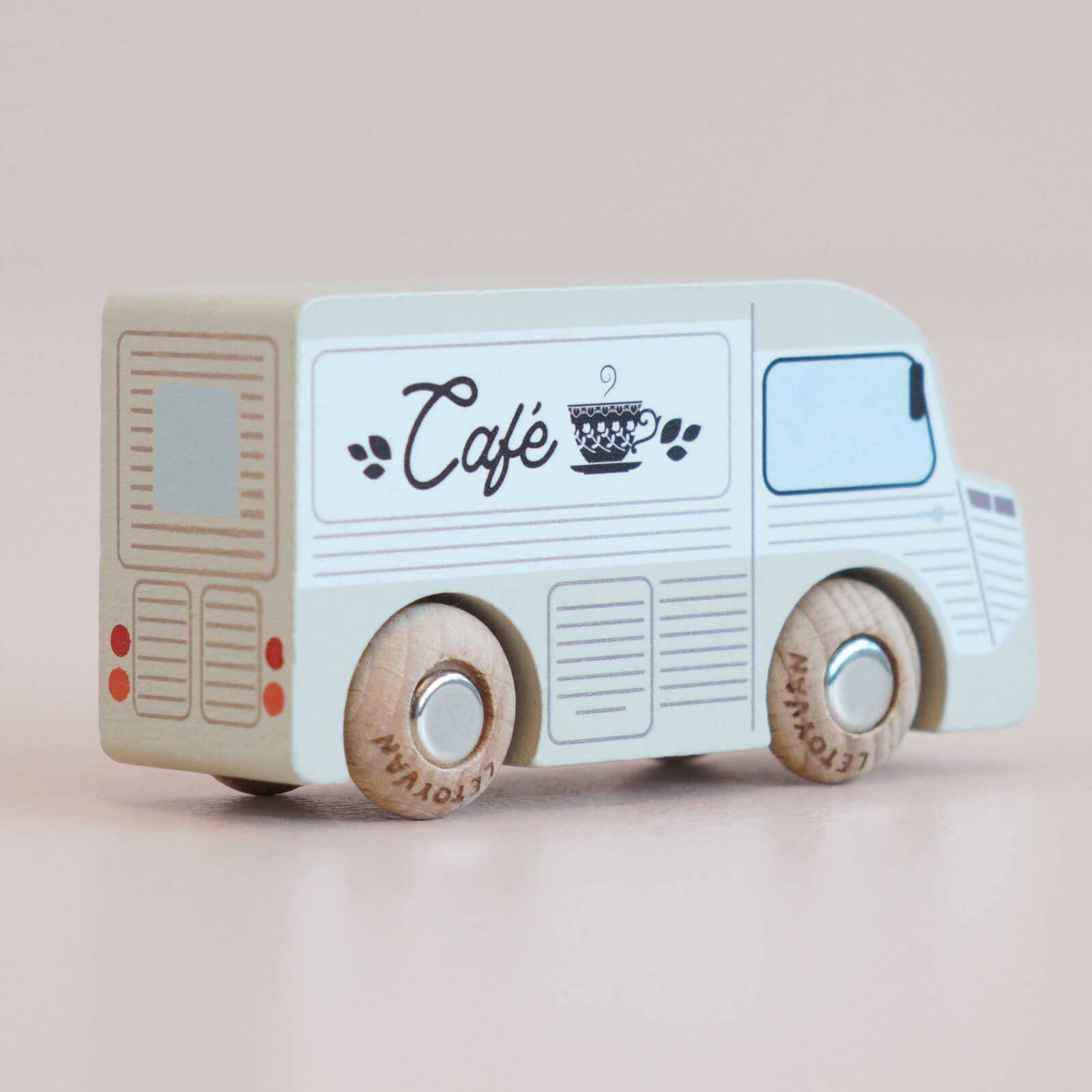 Wooden Cafe Van - GT65 Coco