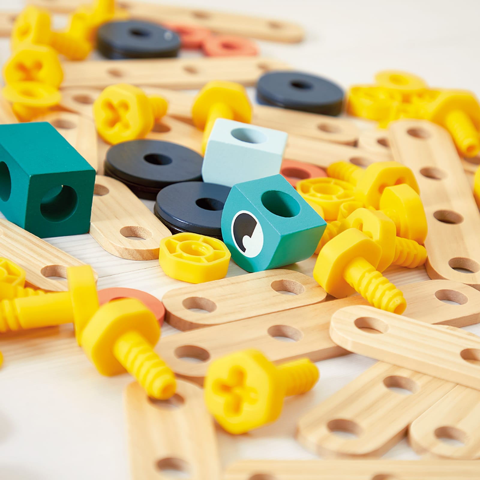 Brico'kids - Barrel of 100 Pieces