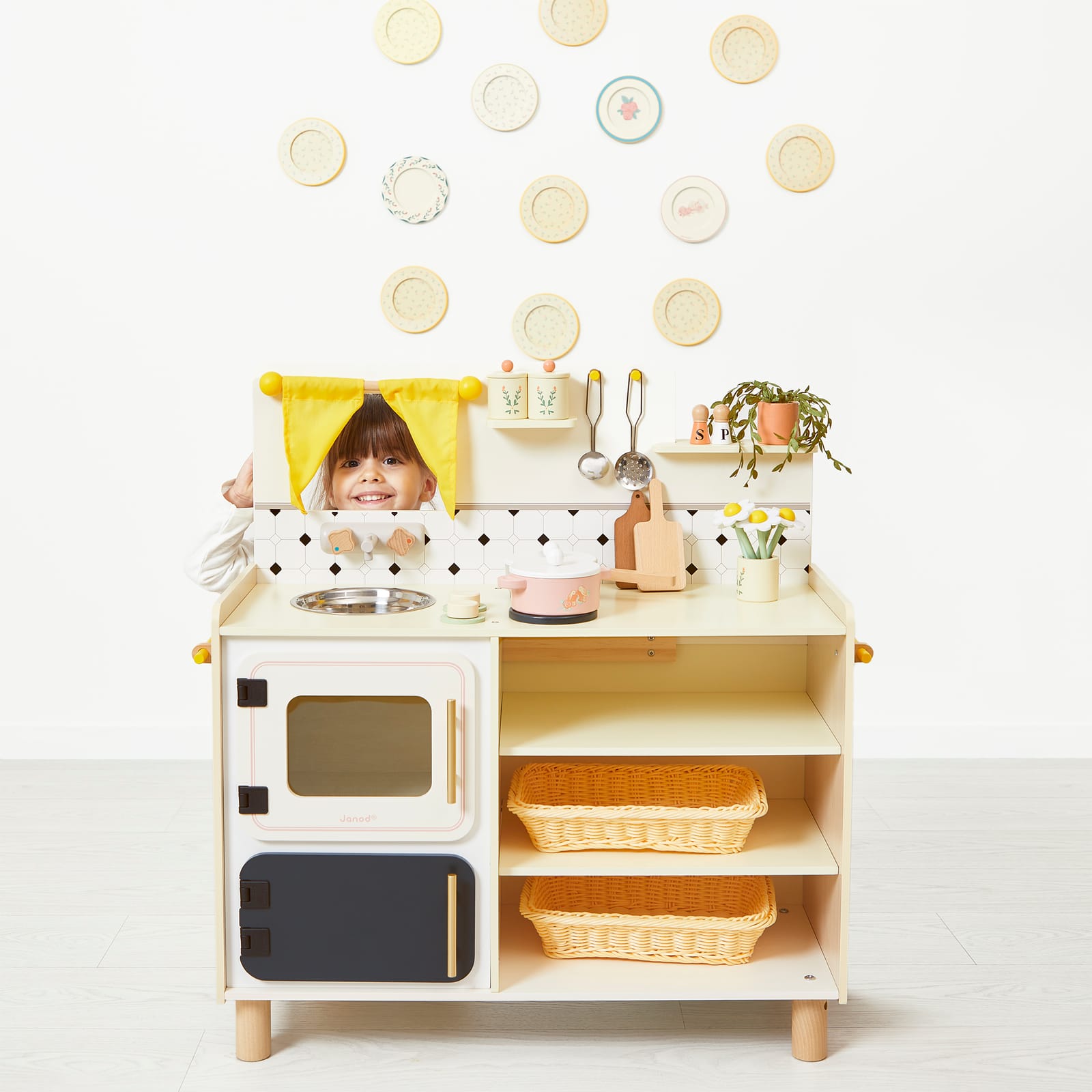 Grandma Large Kitchen Plus 17 Accessories