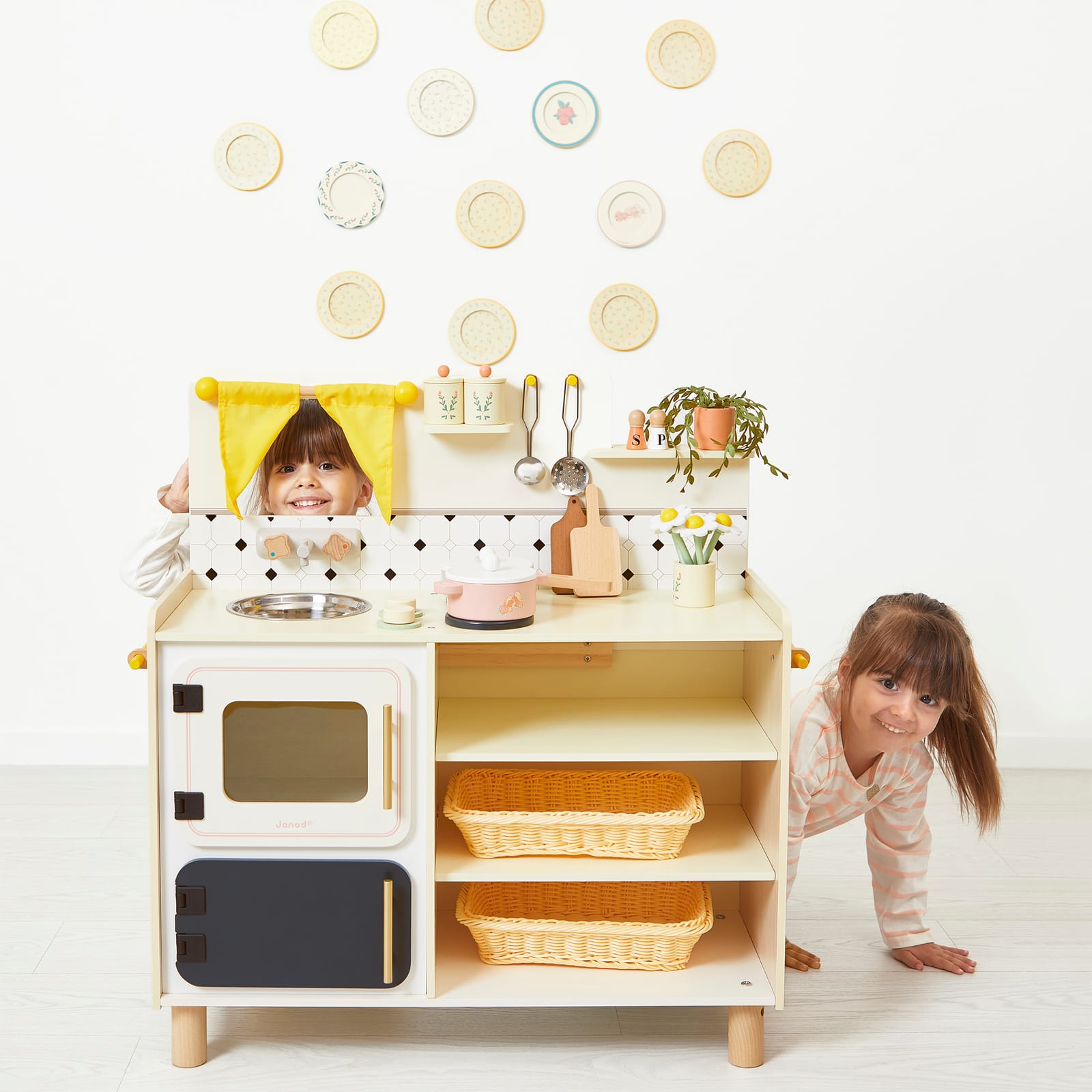 Grandma Large Kitchen Plus 17 Accessories