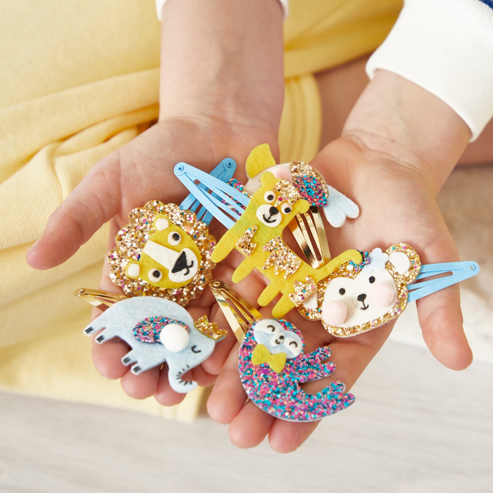 6 Glitter Hair Clips Craft Set - Exotic Animals
