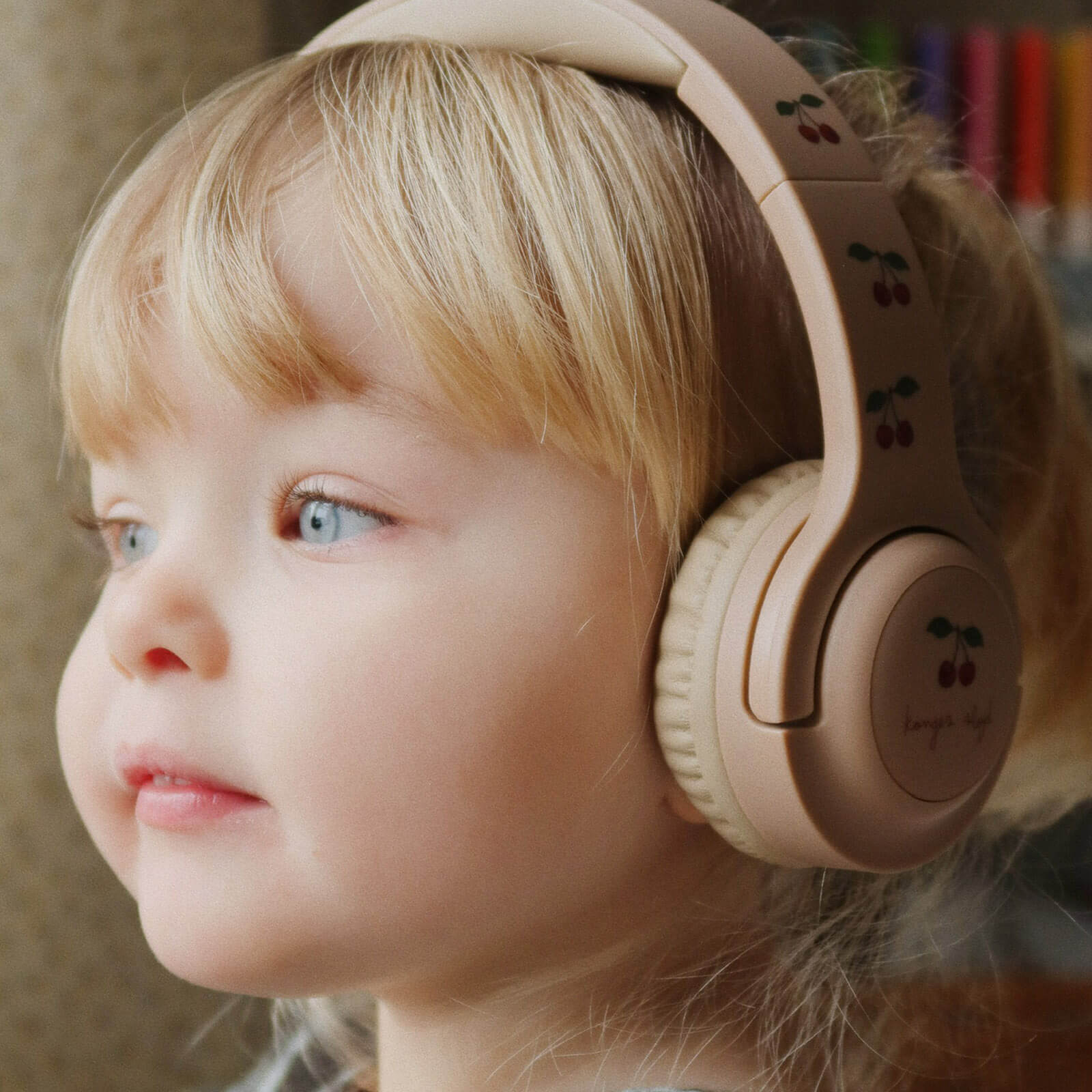 Wireless Headphones - Cherry Blush