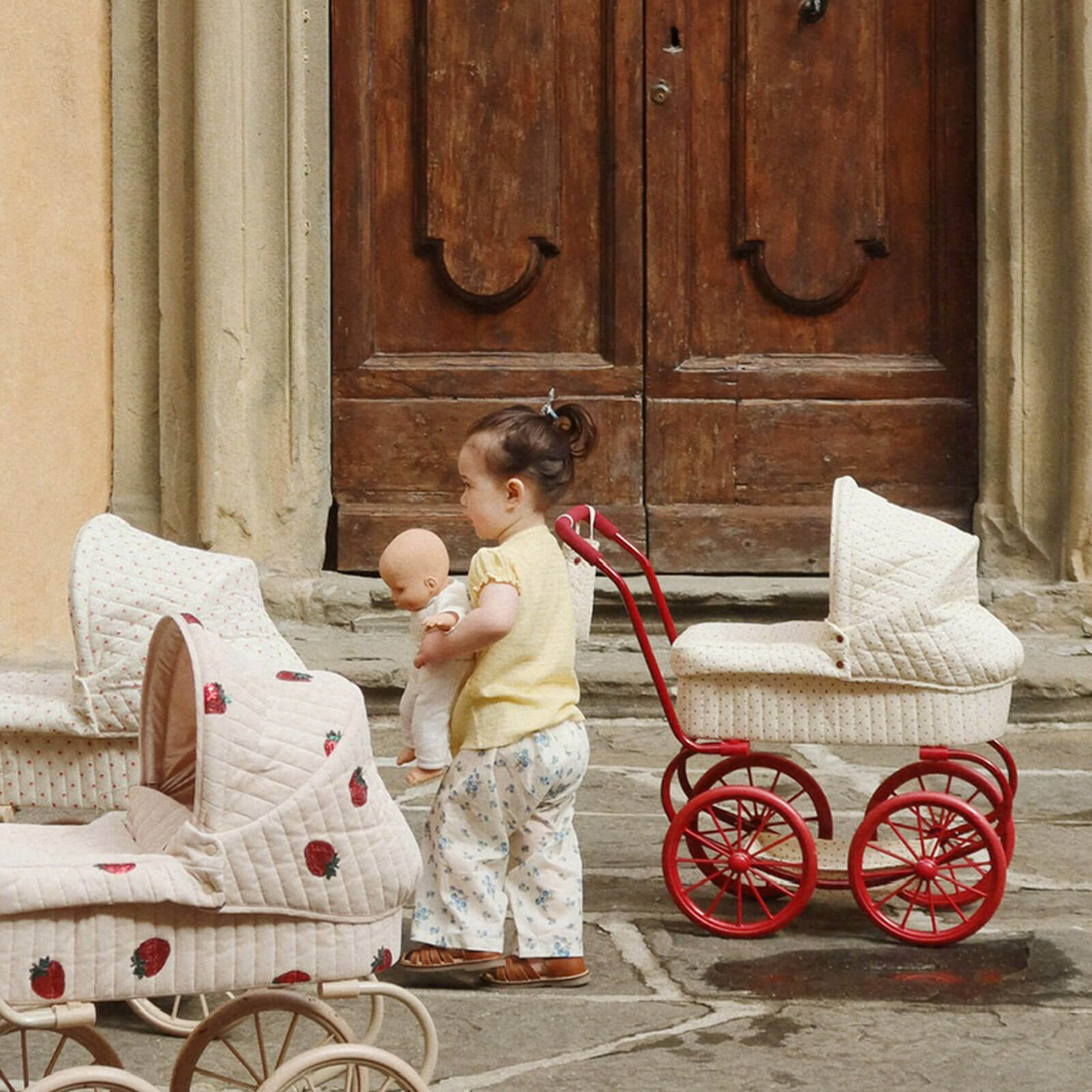 Minnie Doll Pram - Estate Dot