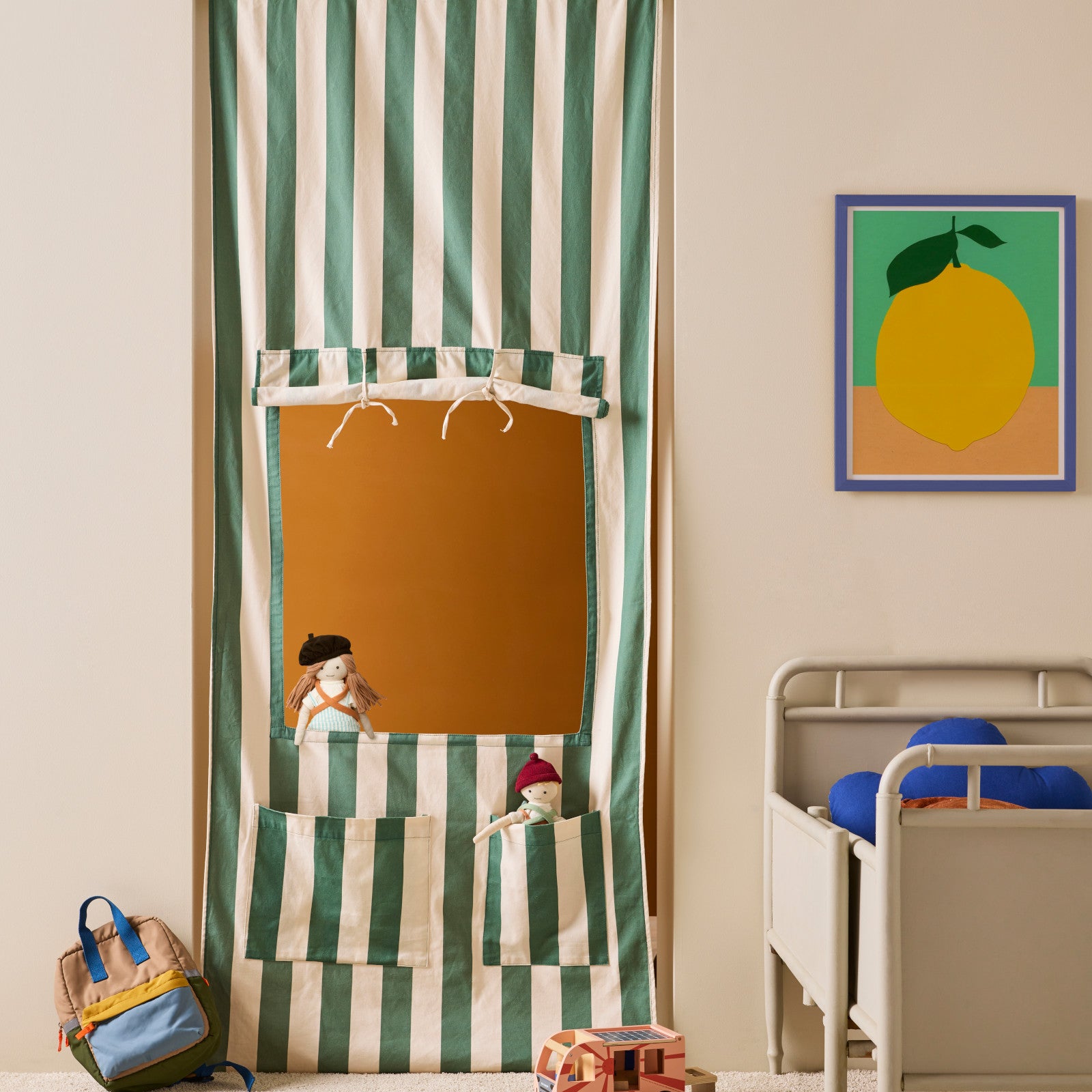 Doorway Kiosk - Stripe Green