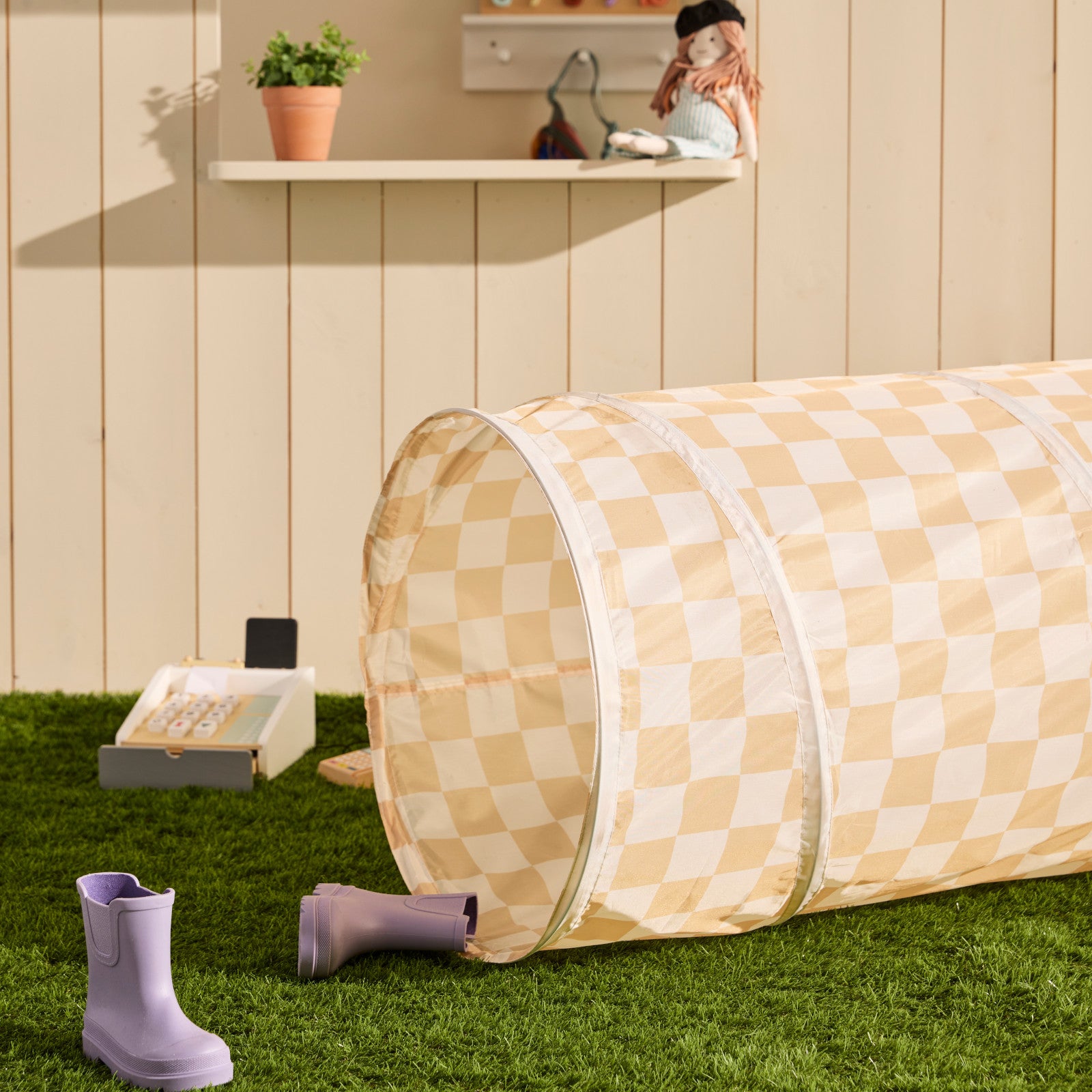 Play Tunnel Check Yellow