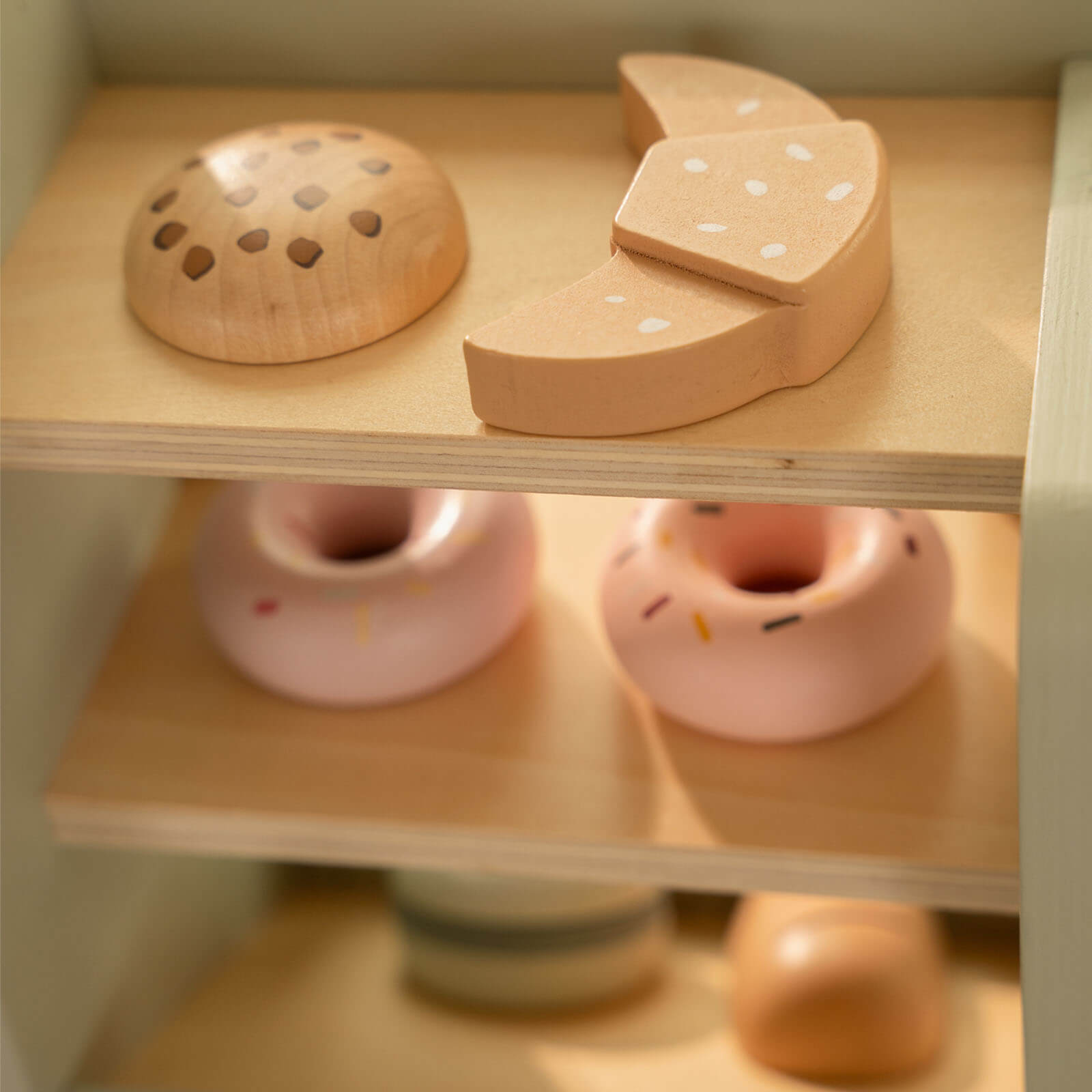 Wooden Coffee Shop Corner - 20 Pieces