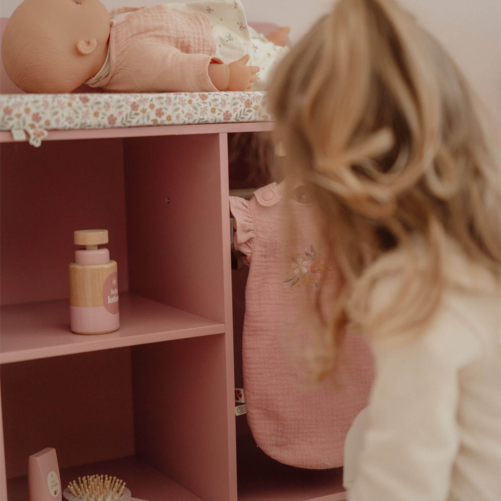 Doll Changing Table Plus 9 Accessories