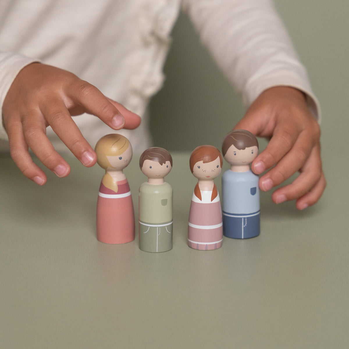 Doll's House Play Set Family - Rosa