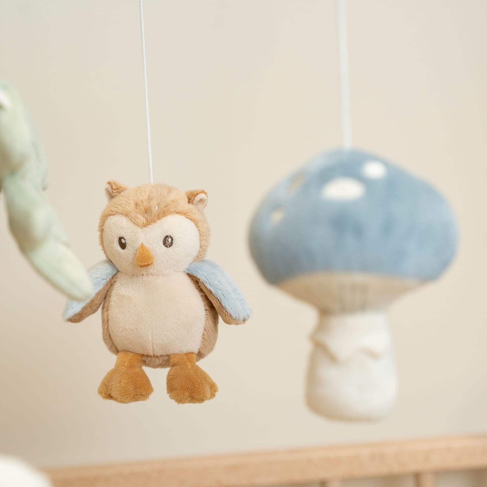 Wooden Music Cot Mobile - Forest Friends