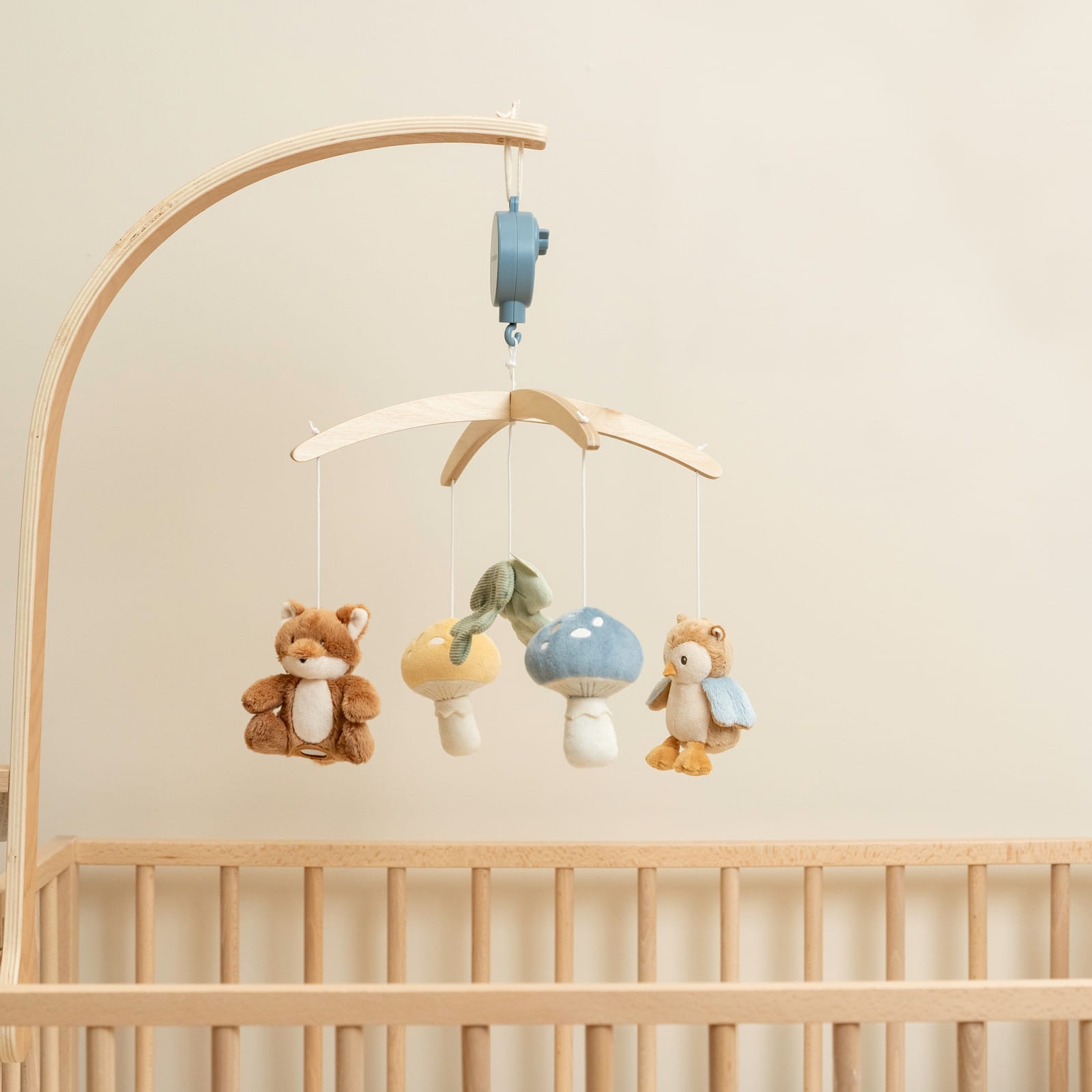 Wooden Music Cot Mobile - Forest Friends