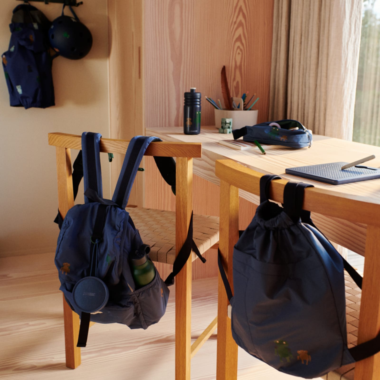 Annelise Magnetic Stem Board - Indigo Blue