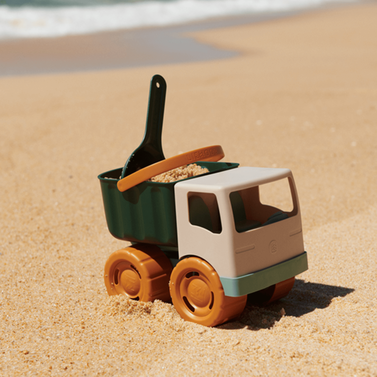 Beck Sand Truck - Peppermint Multi Mix