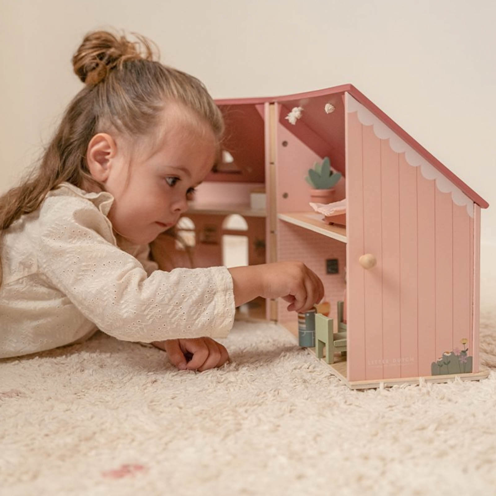 Portable Pink Doll's House Plus Furniture and Accessories