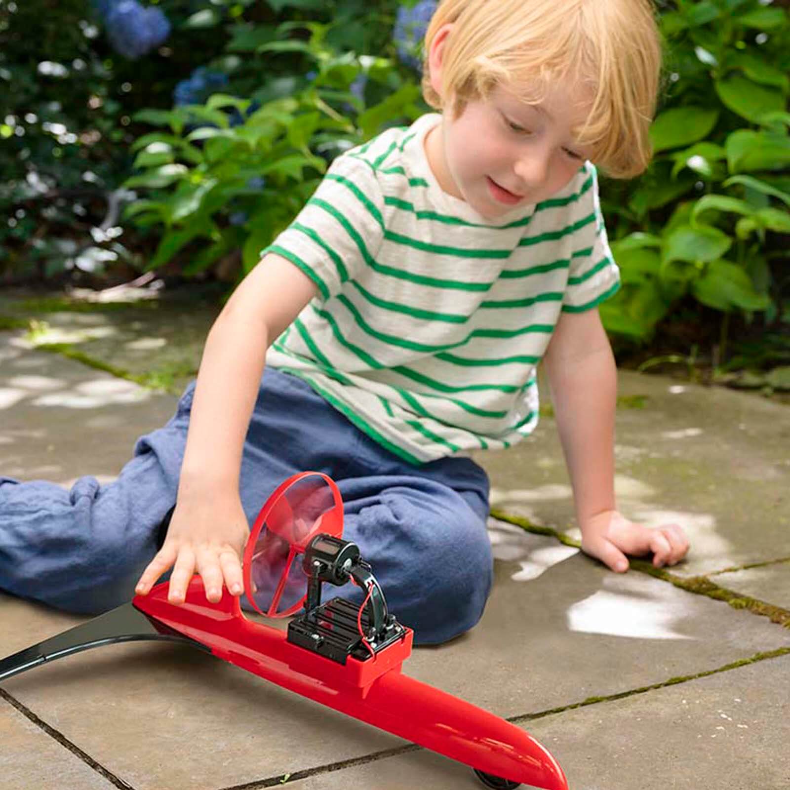 KidzLabs - Wind Powered Racer