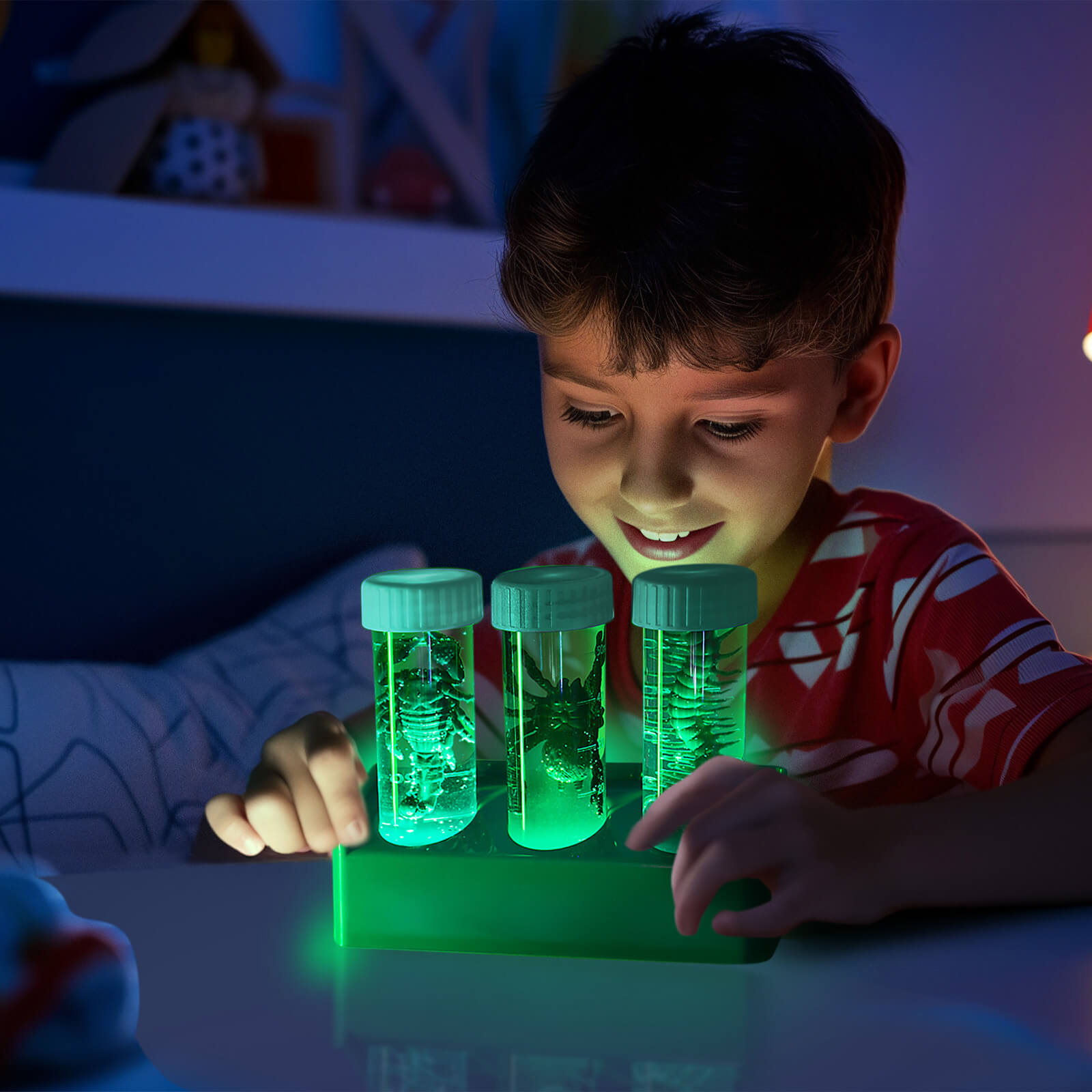 KidzLabs - Glow Critter Lab