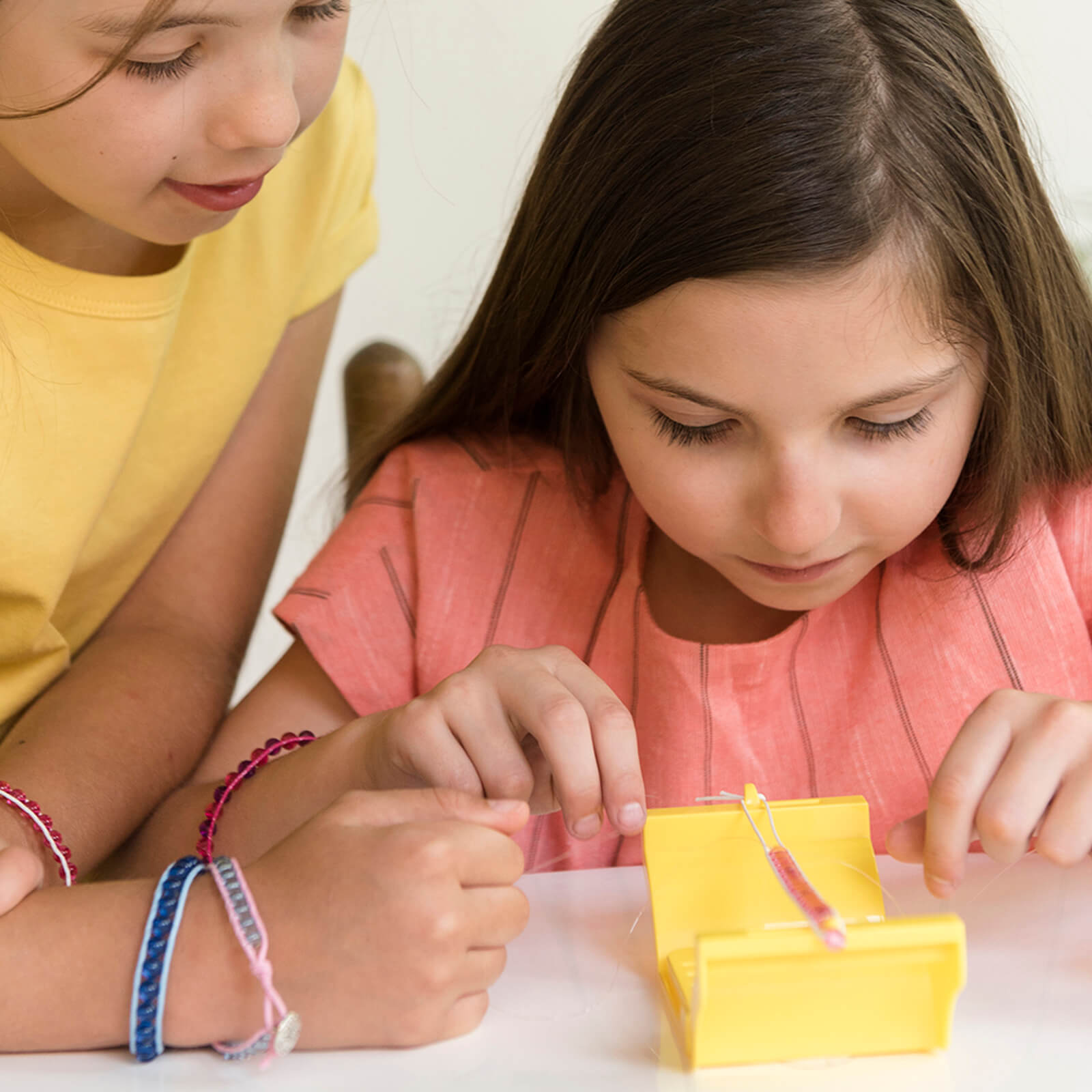 KidzMaker - Charming Beads Bracelets