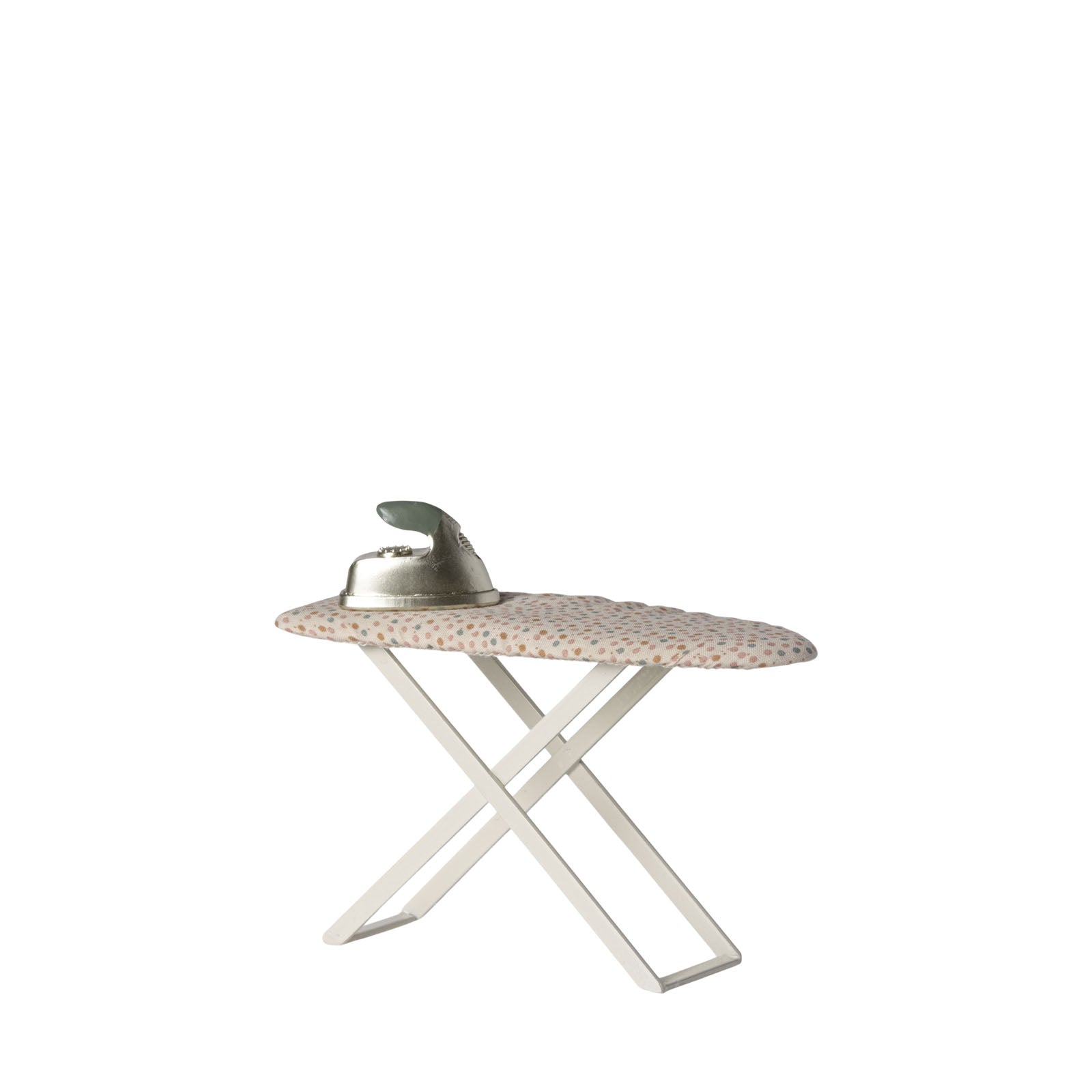 Iron and Ironing Board - Mouse