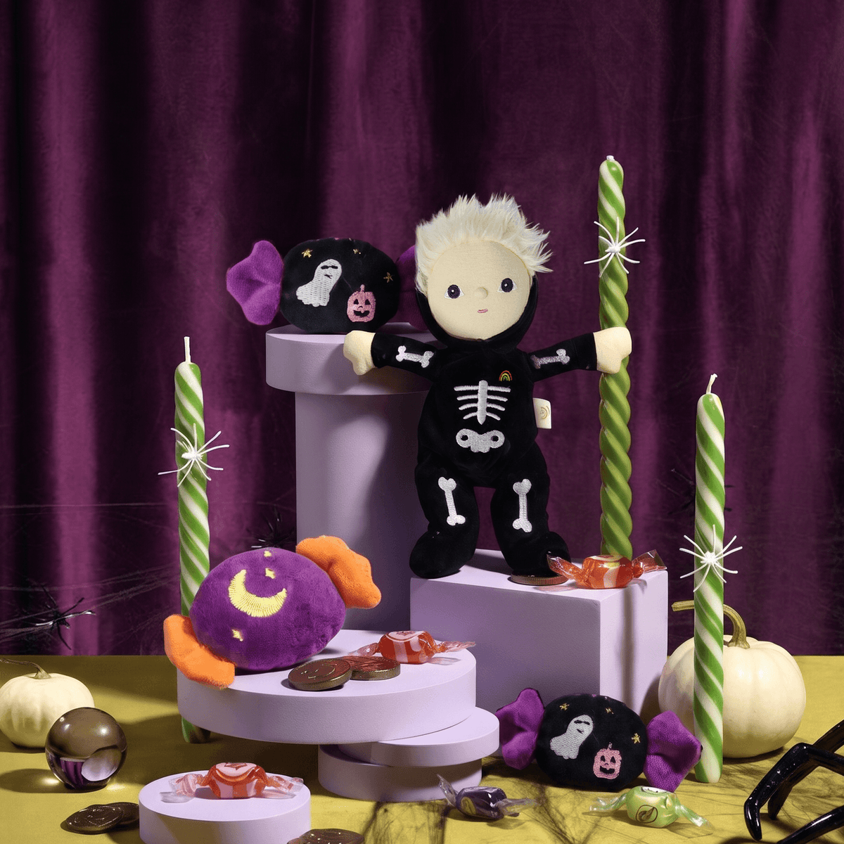 Dinky Dinkum Doll - Scully Skeleton