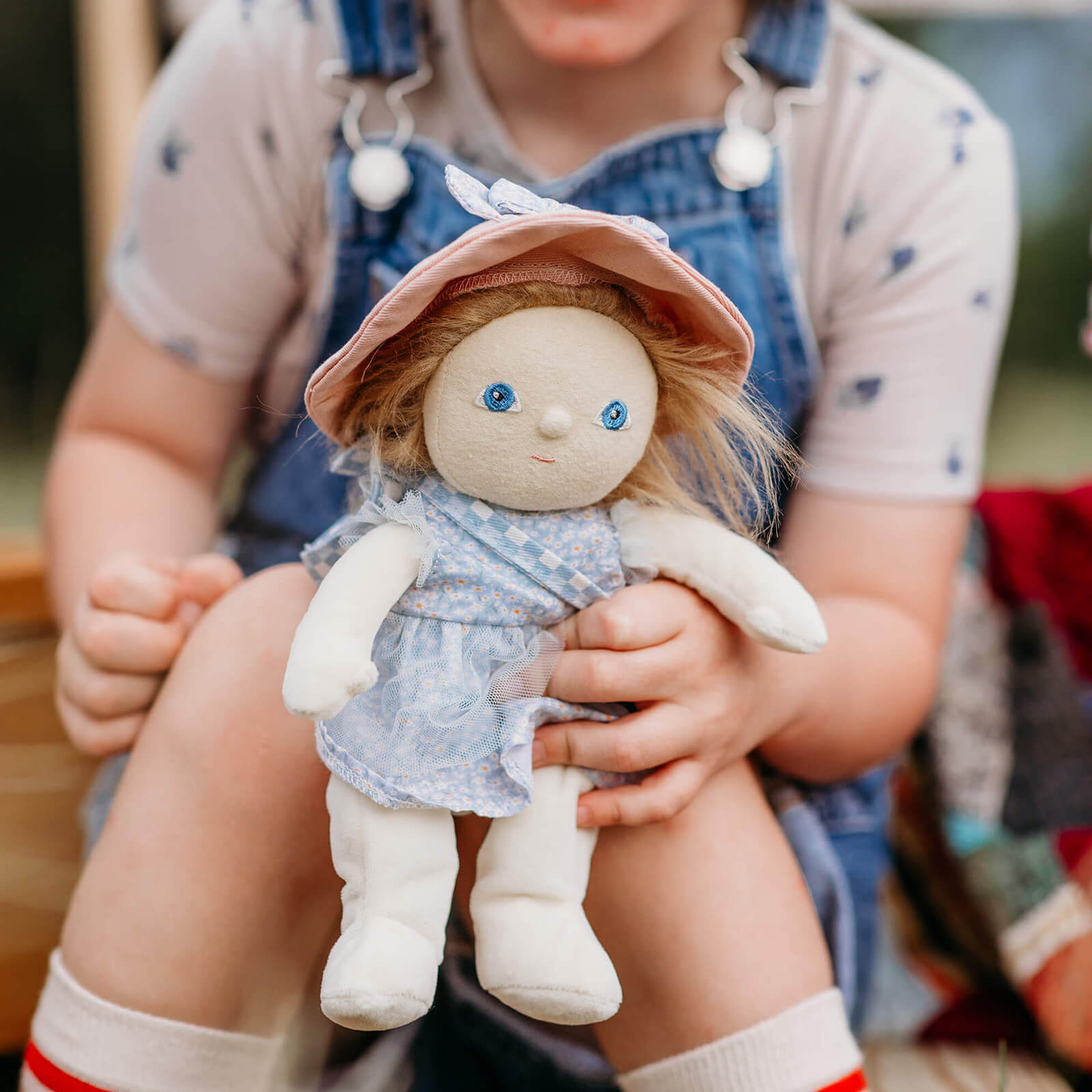 Dress Me Dinky Doll - Penelope Petals