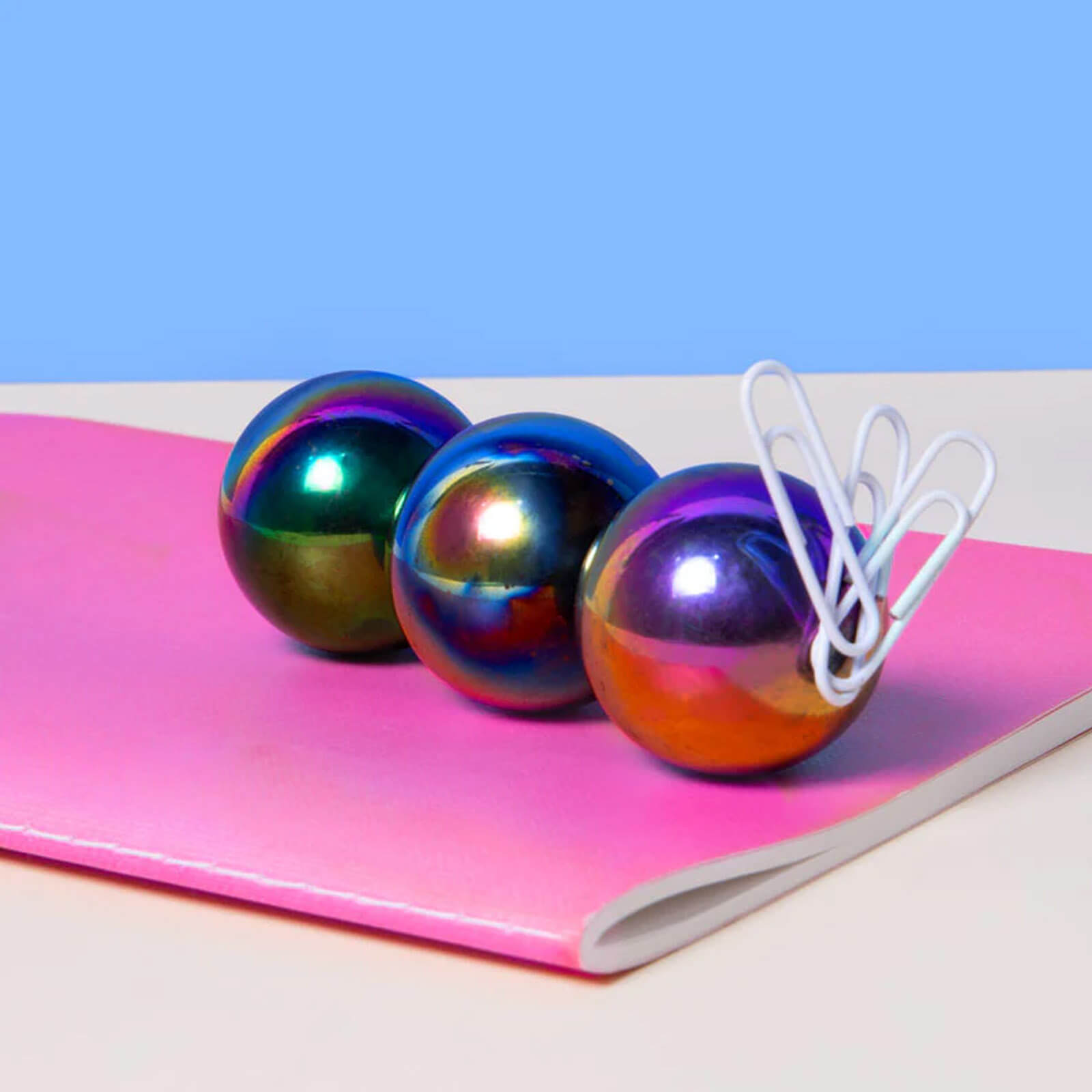 Supers - 3 Giant Magnet Balls - Gunmetal Black