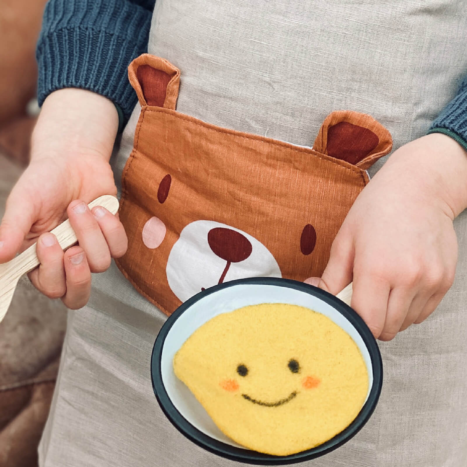 Linen Apron - Bear
