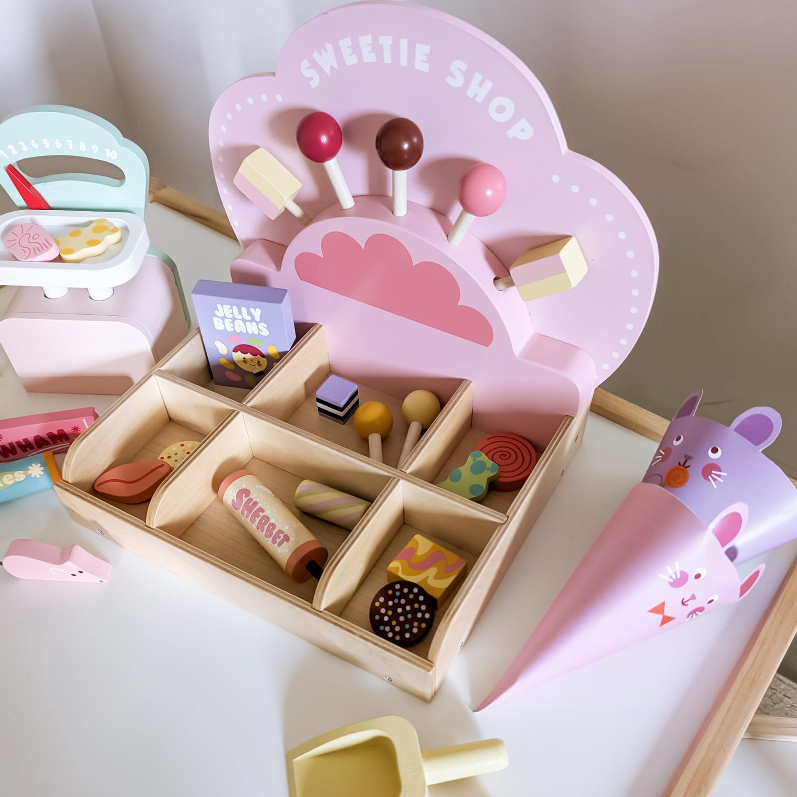 Sweetie Pic n Mix Play Shop