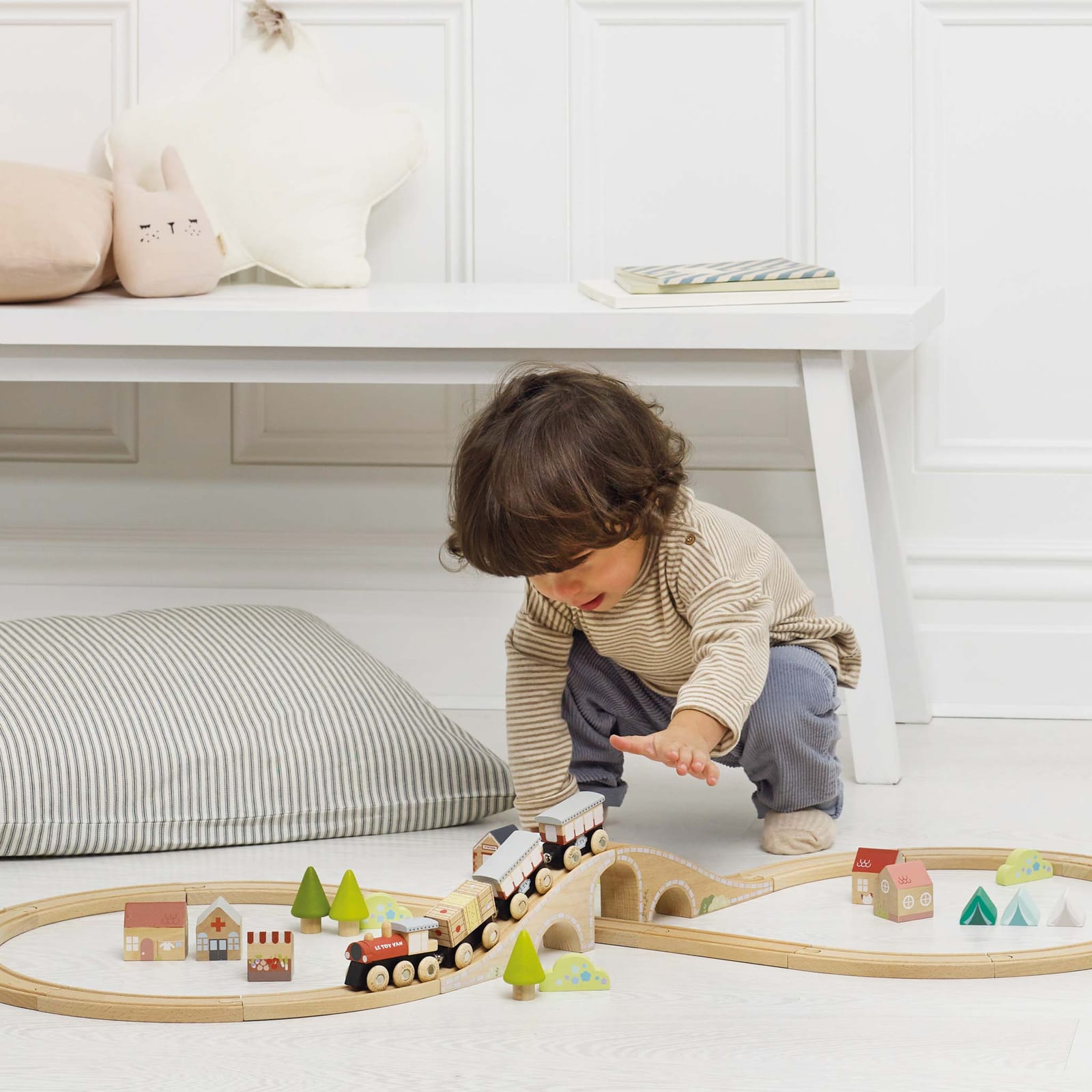 Figure of 8 Train Set - 40 Pieces