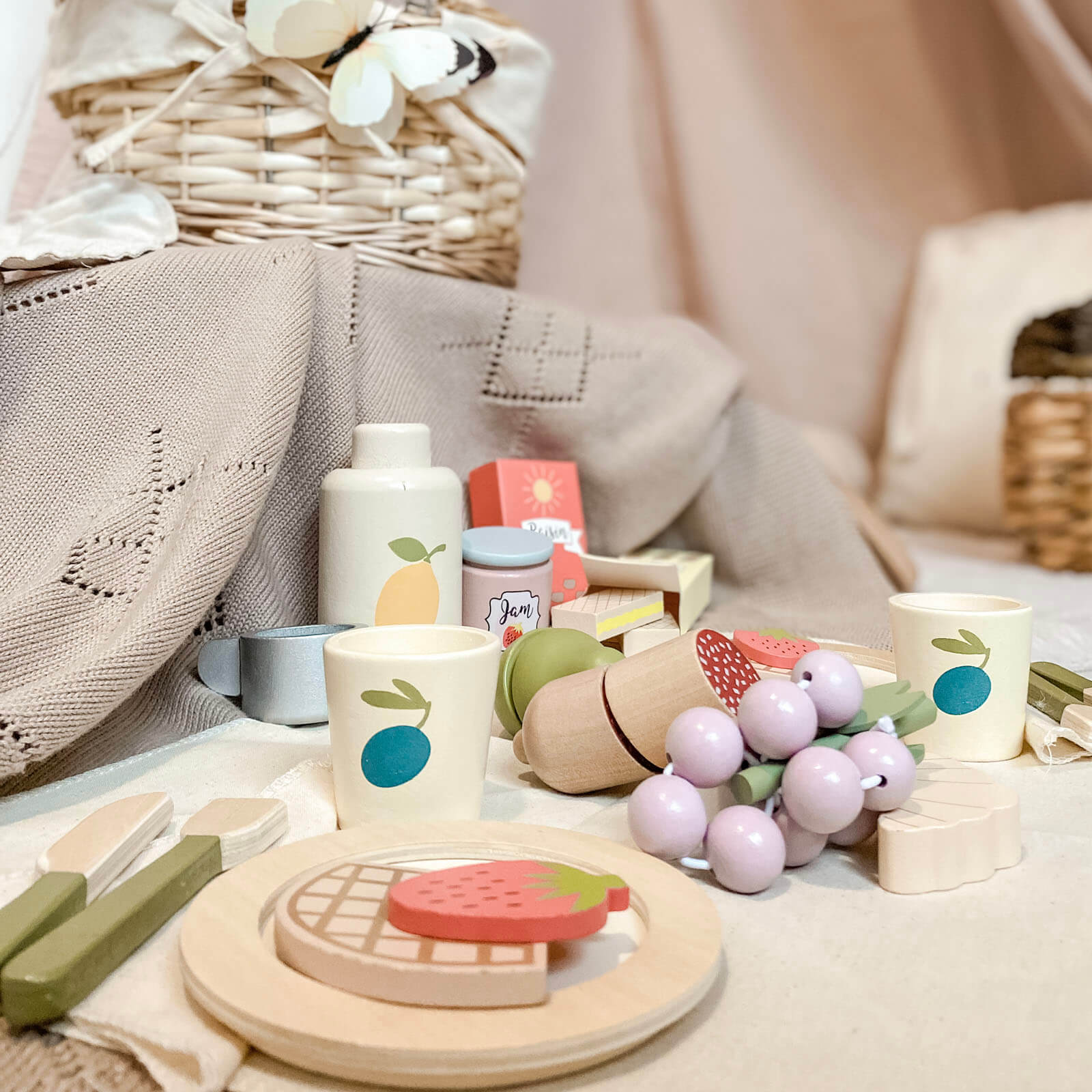 Full Picnic Basket Set
