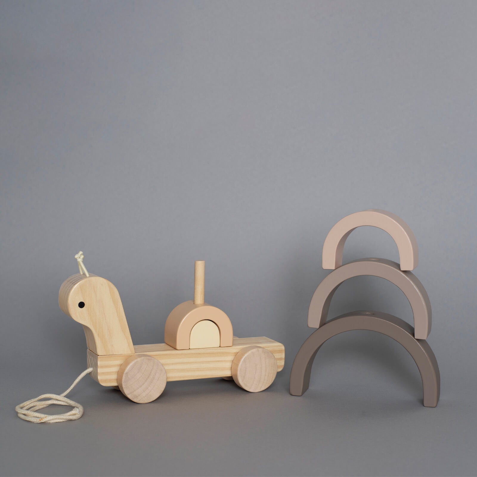 Pull Along Stacking Snail