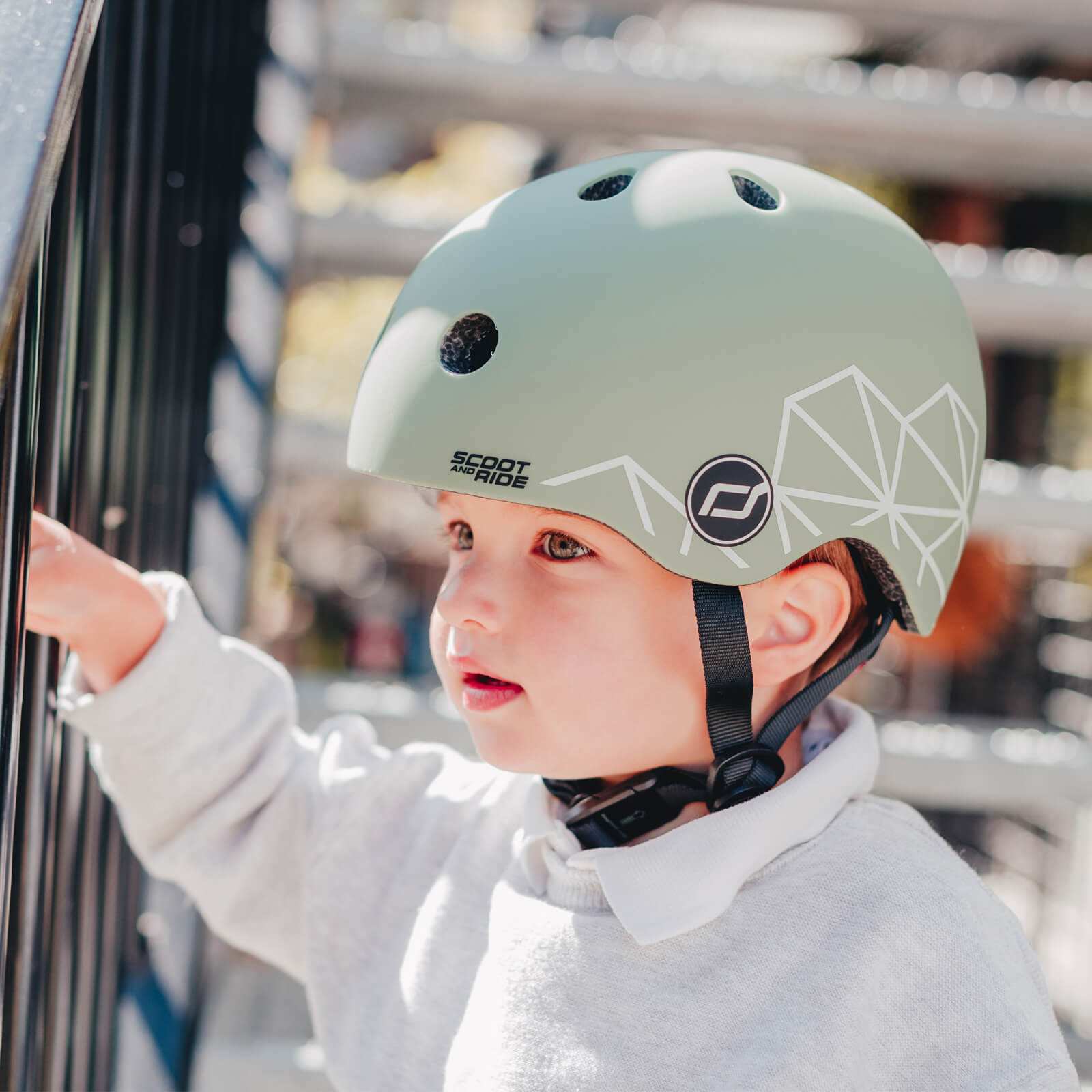 XXS-S Helmet - Green Lines