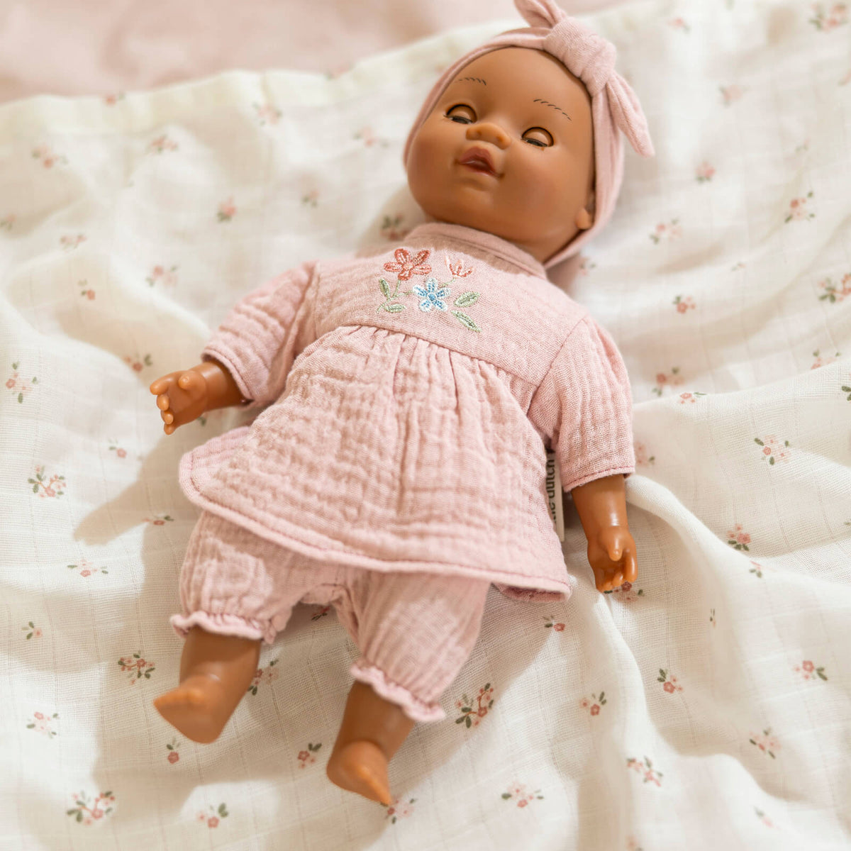 Baby Doll - Yara