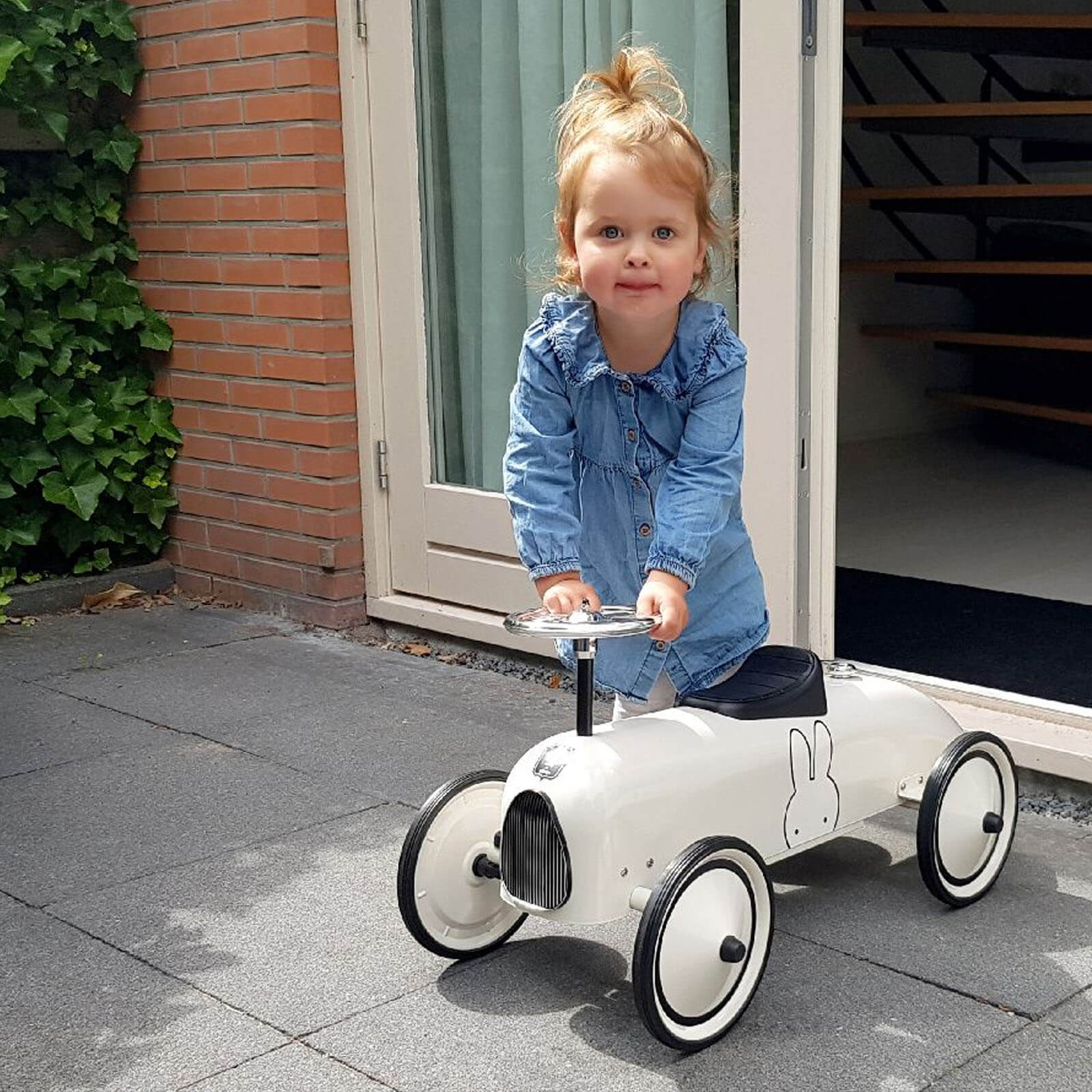 Retro Ride On - Miffy